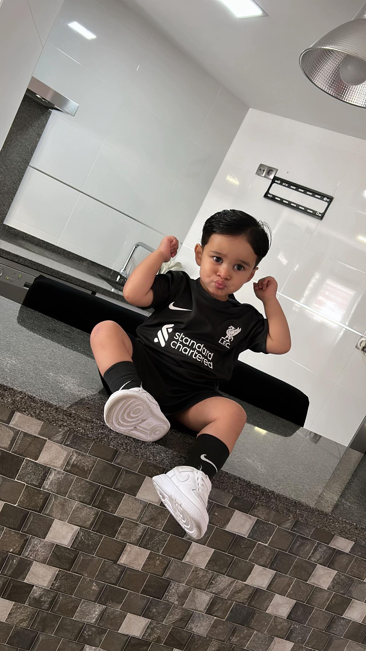 @Juan&Latifa🖤