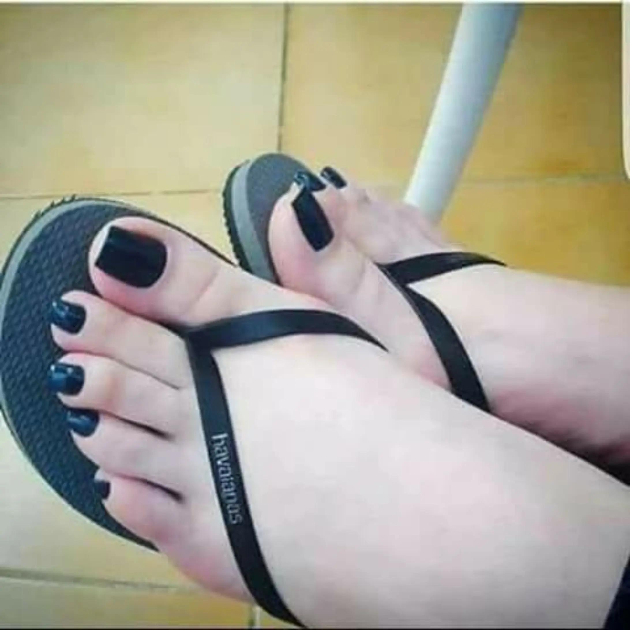 @hiindhanouda