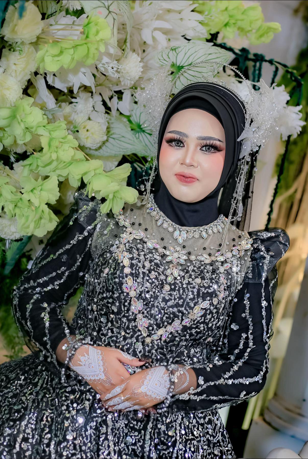 @AnisaBeautyMakeup || JBR