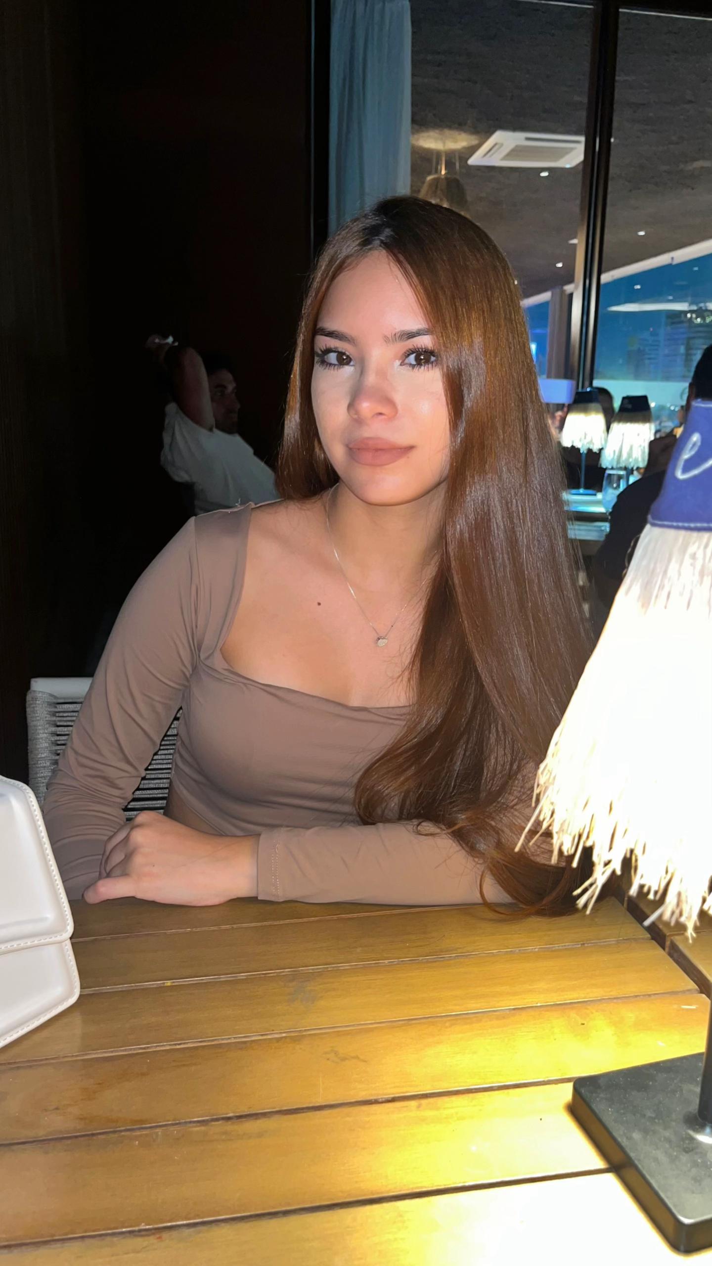 @Julia Mello