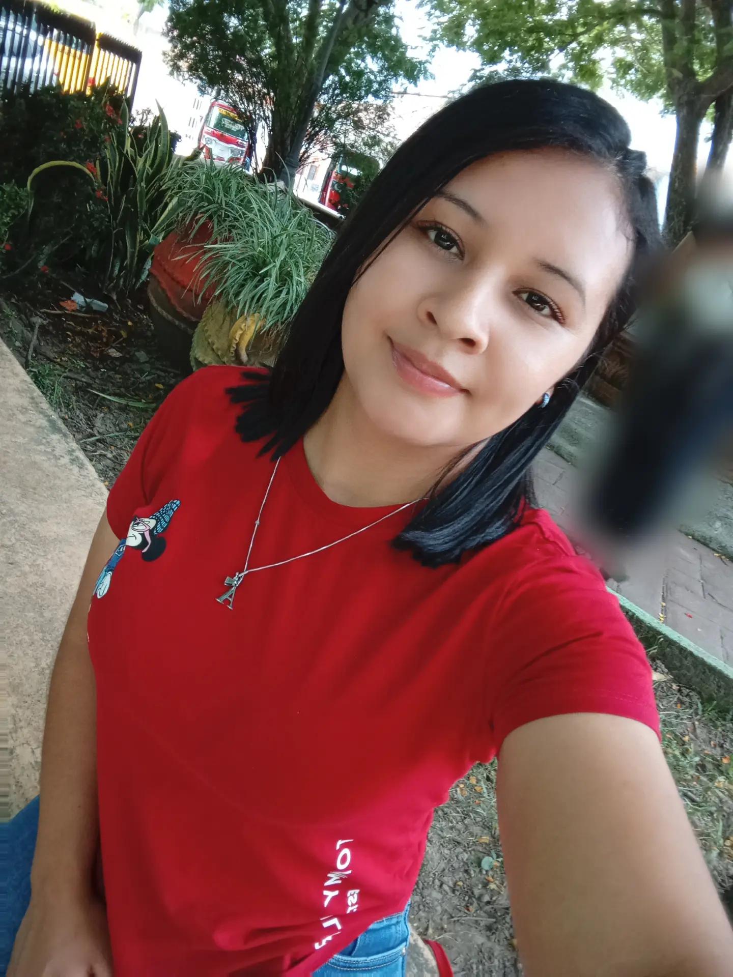 @⚡chaparrita🔥