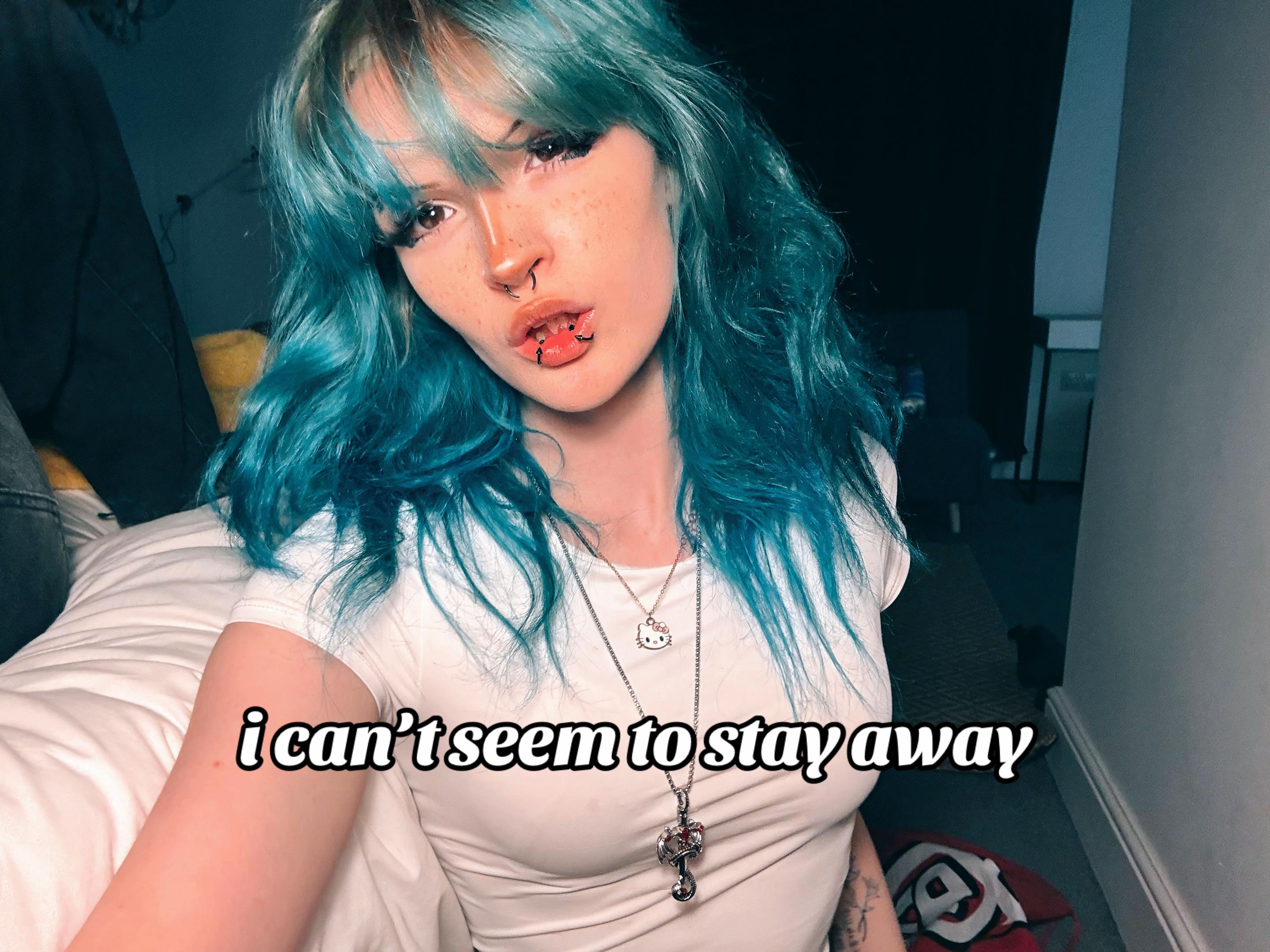 @𝕺𝖑𝖑𝖎𝖊 🦇