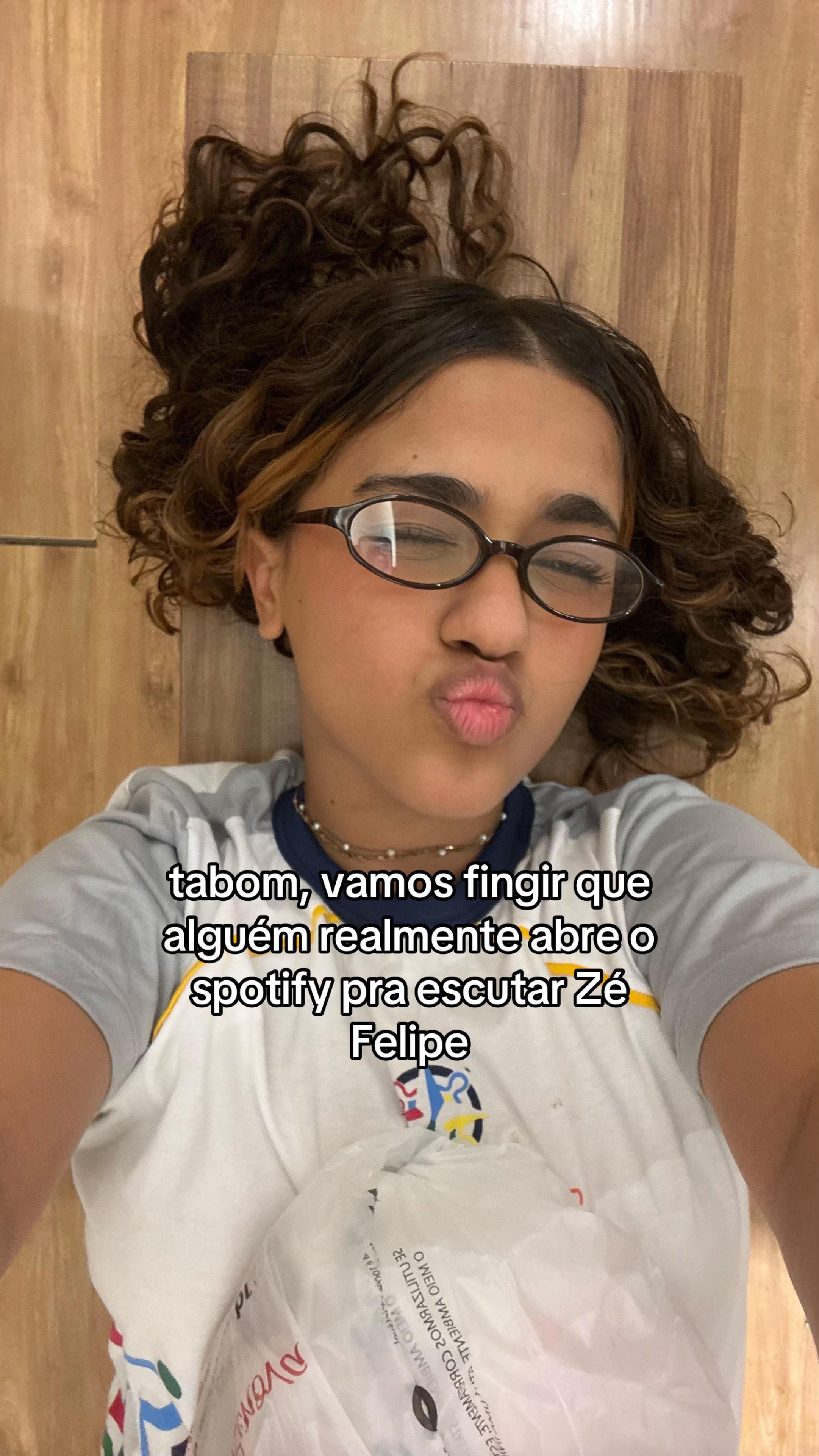 @Isnototallyclara