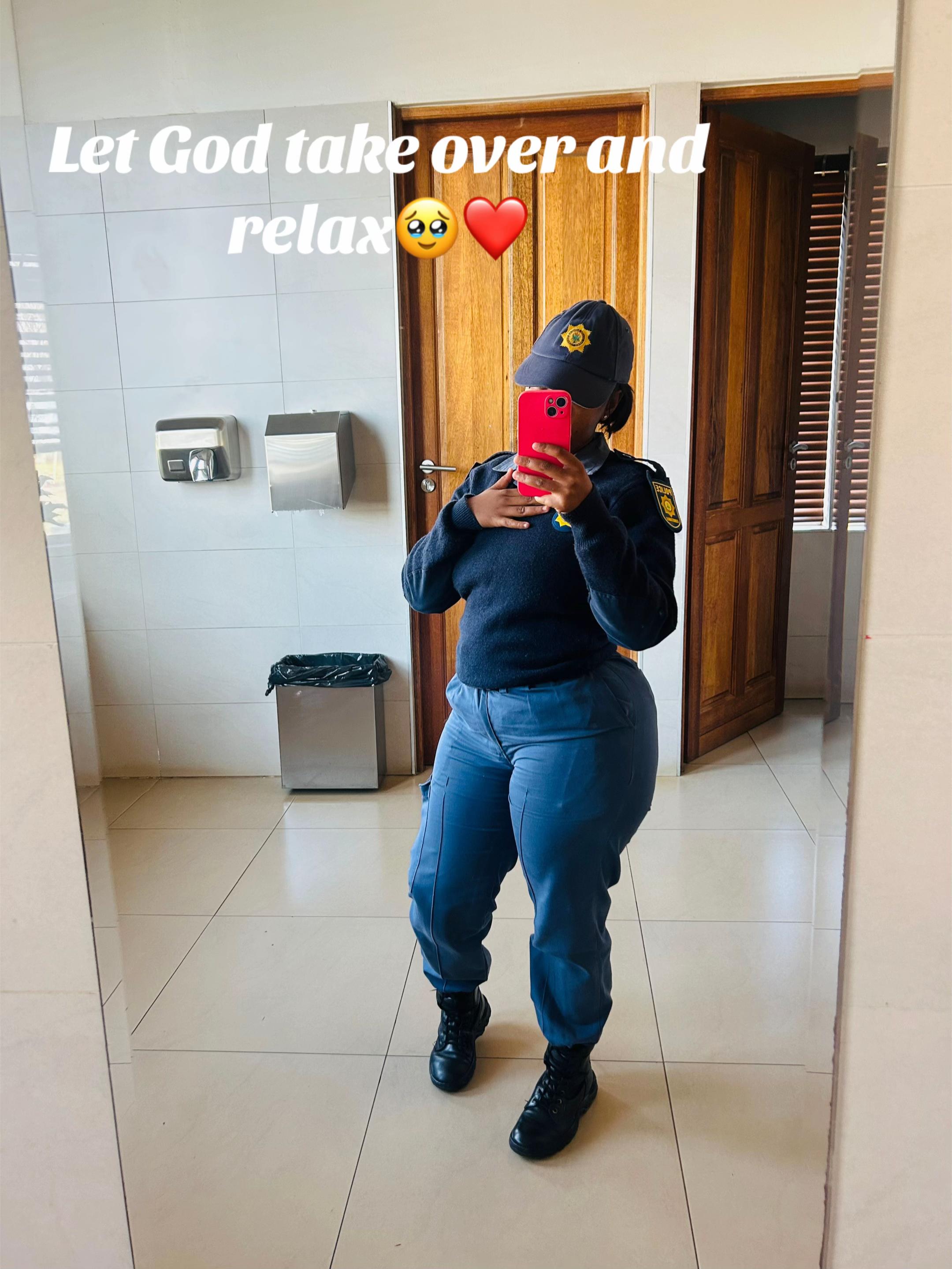 @Mickyla Boikanyo