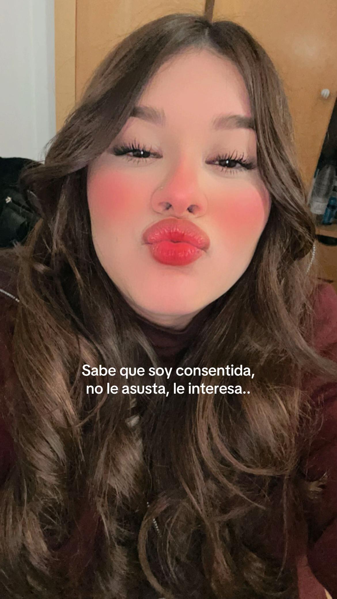 @ᥫ᭡ Elena