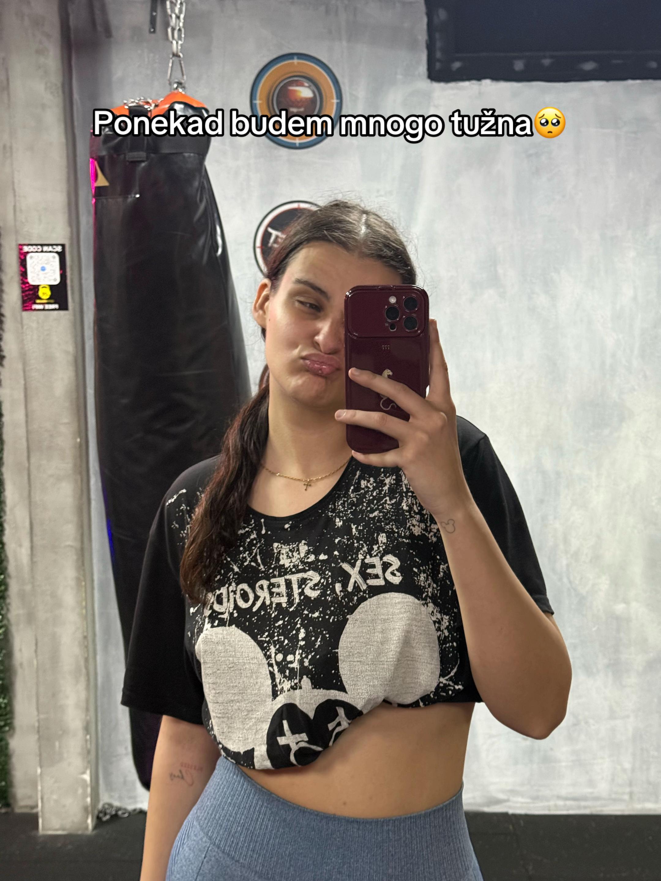 @𝑯𝑬𝑫𝑶𝑵𝑨✨