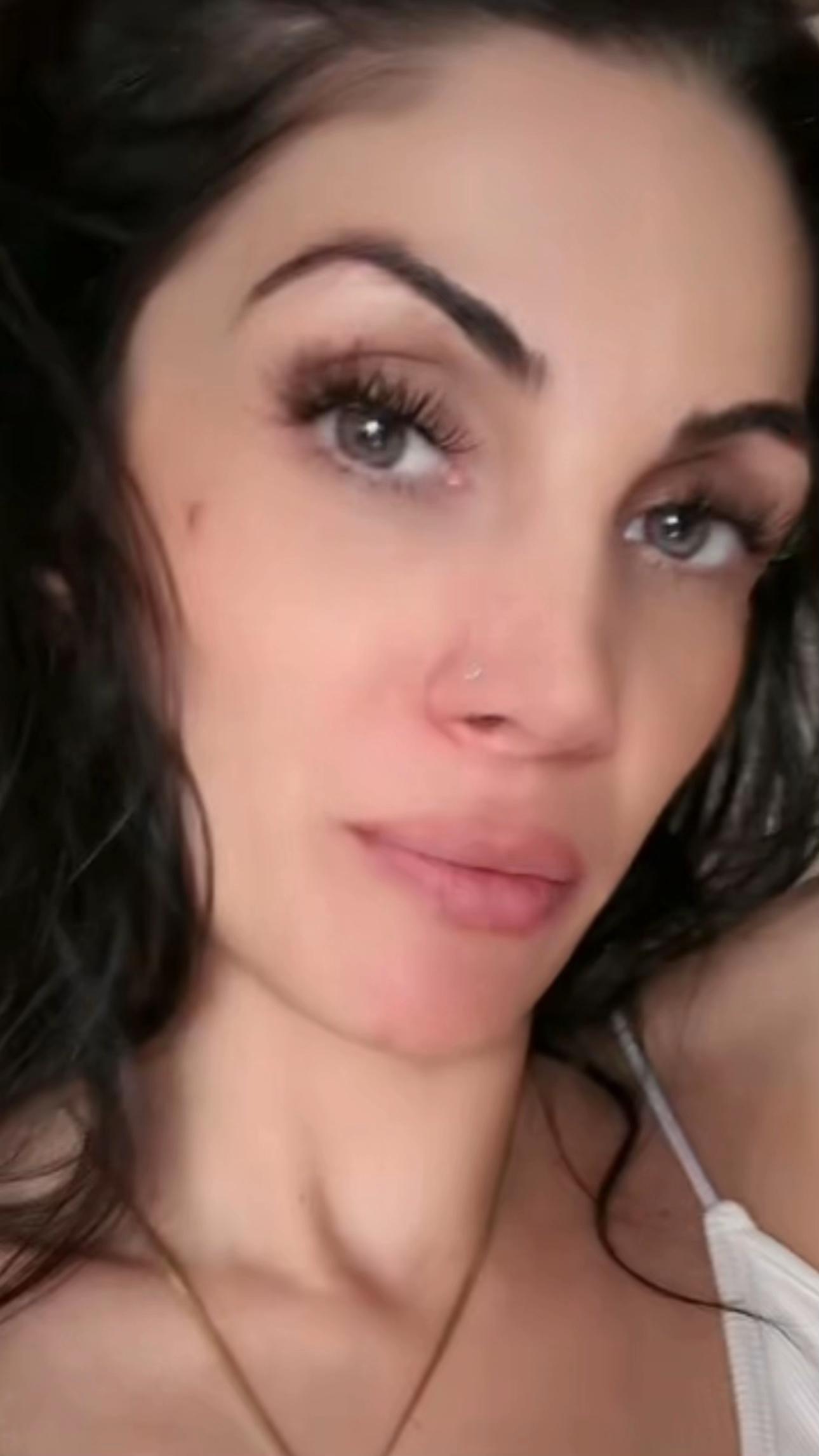 @misteriosaeli