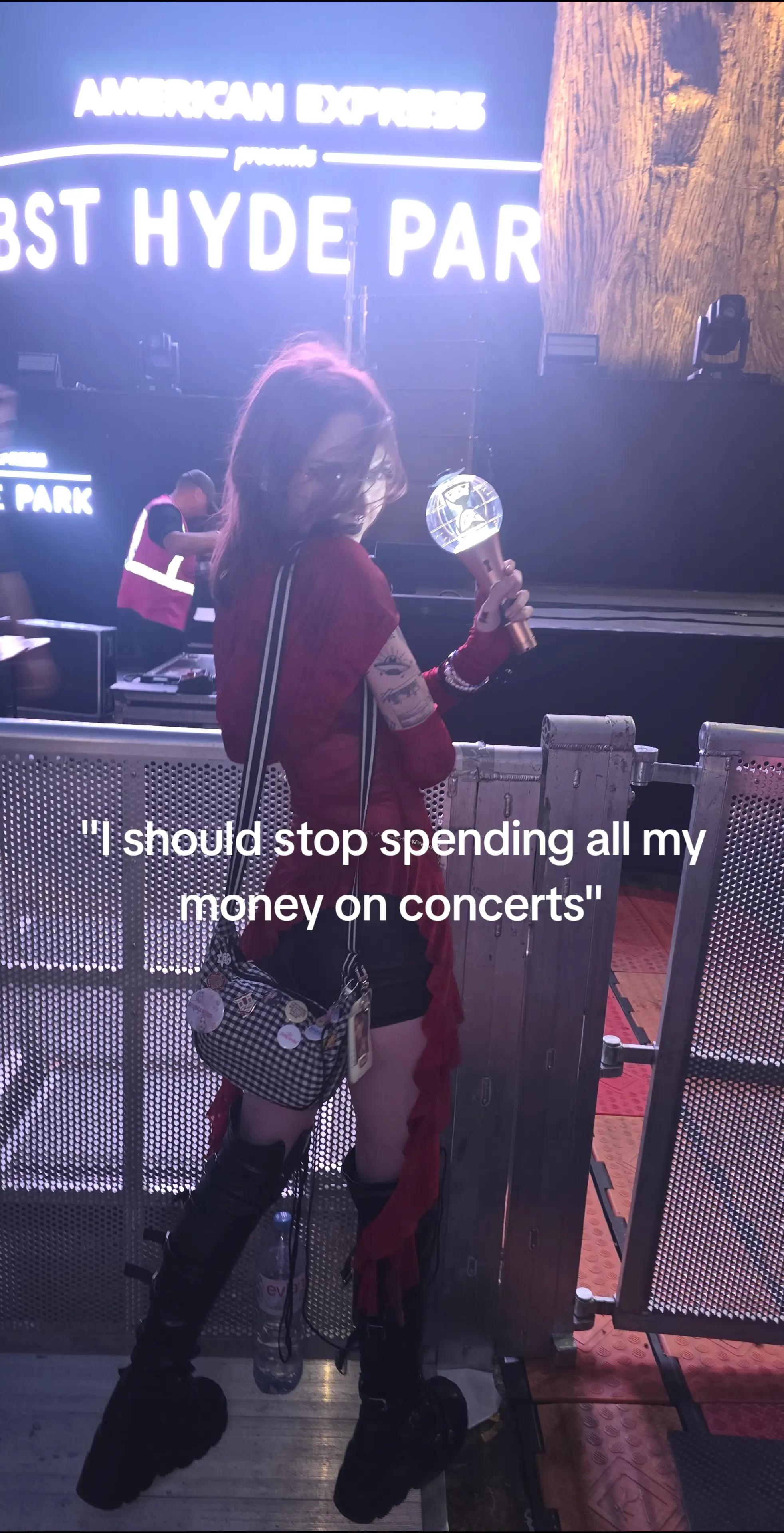@holly rose