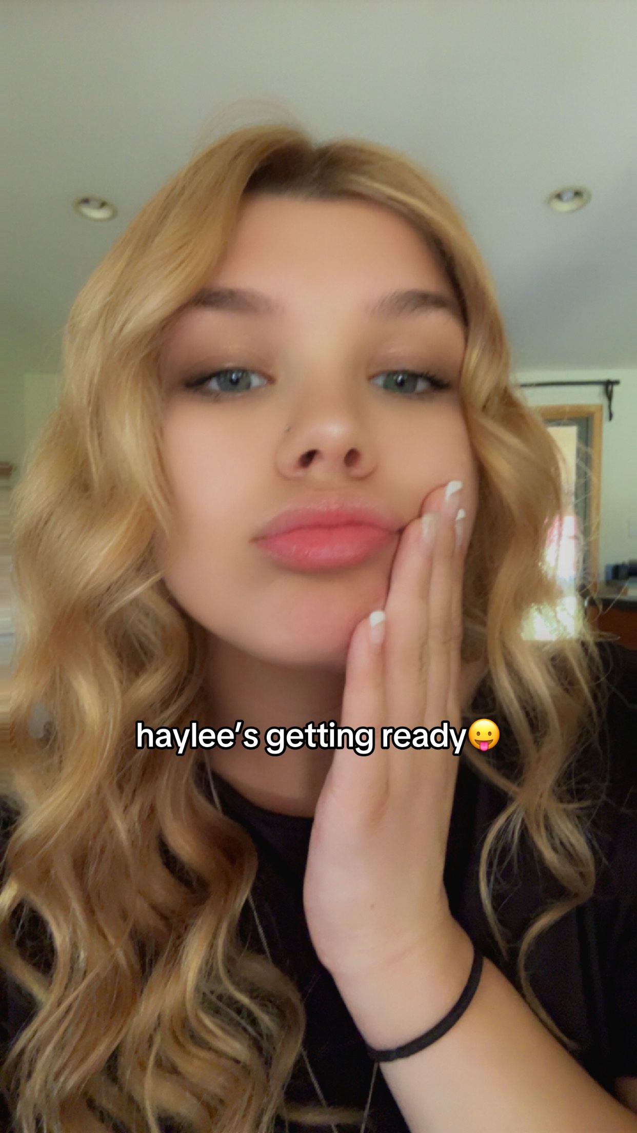 @haylee 🥂 🎀
