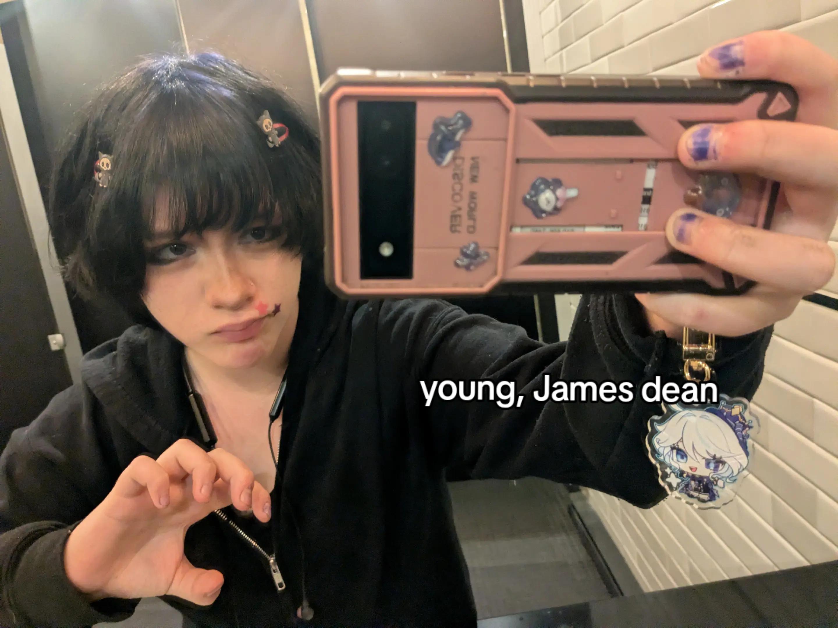 @★𝗔𝘀𝗵𝗲𝗿_𝗰𝗼𝘀𝗽𝗹𝗮𝘆𝘇!!