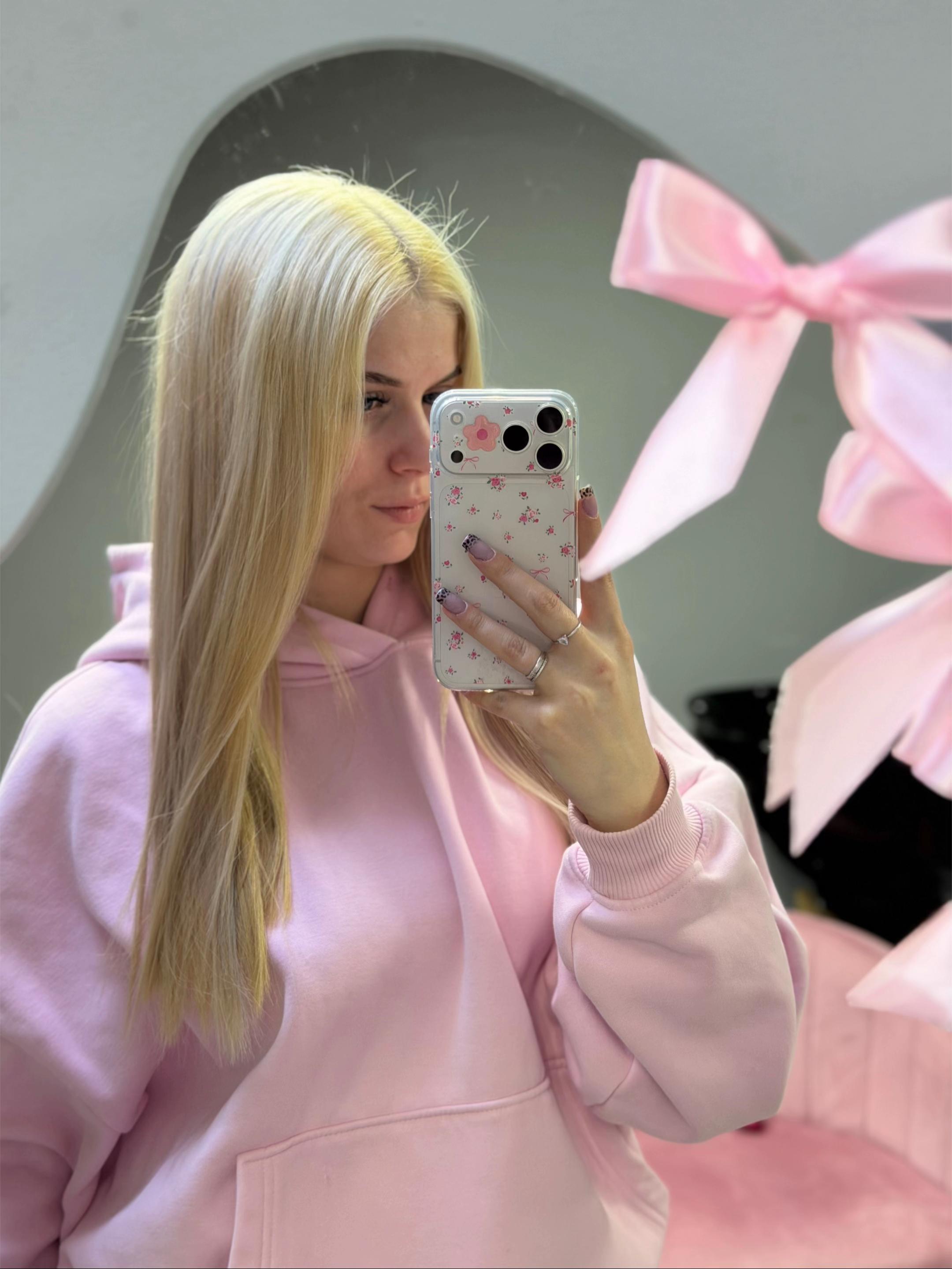 @Леночка из мтс❤️