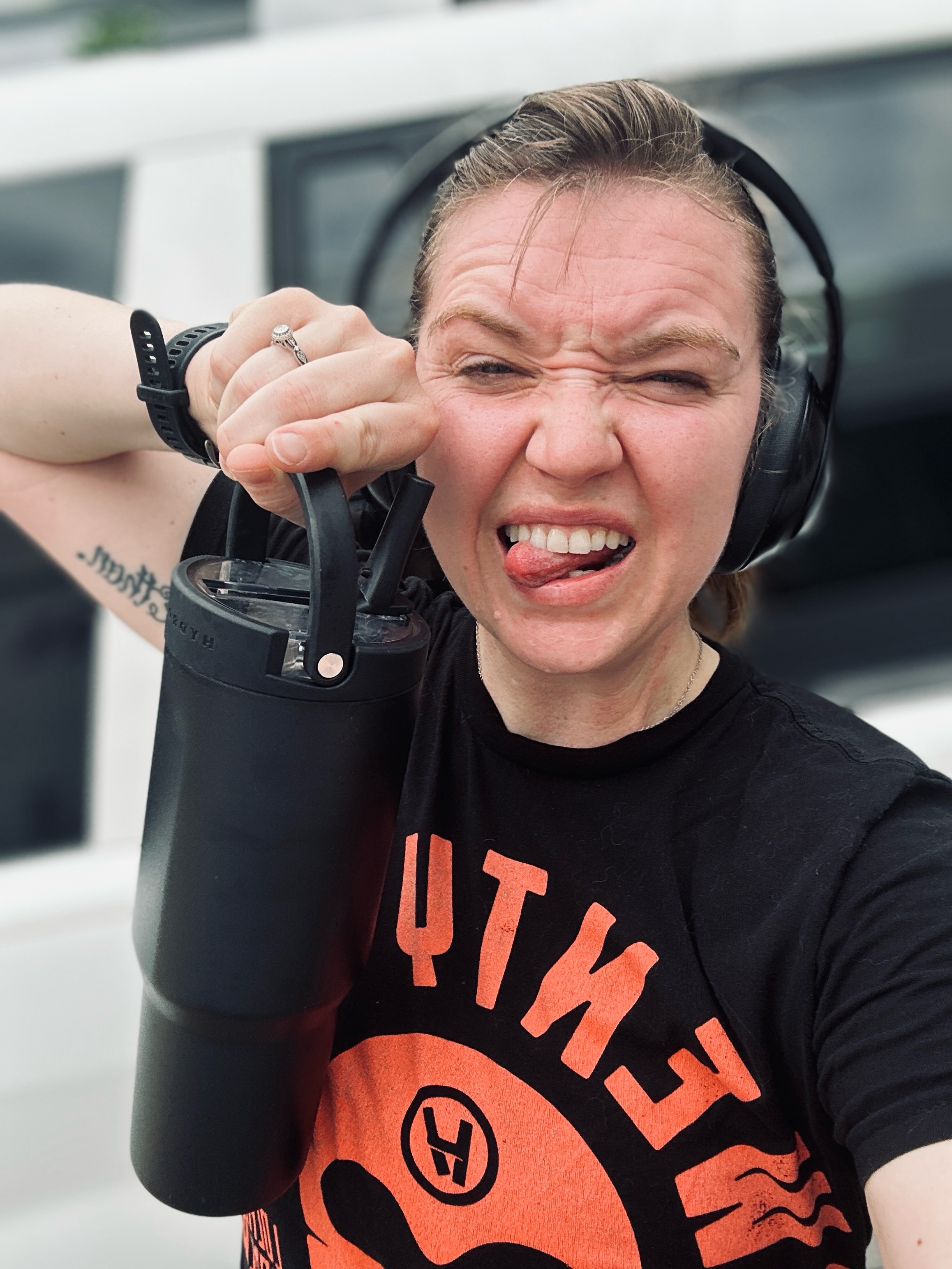 @LvLoFcOnCrN918 |-/