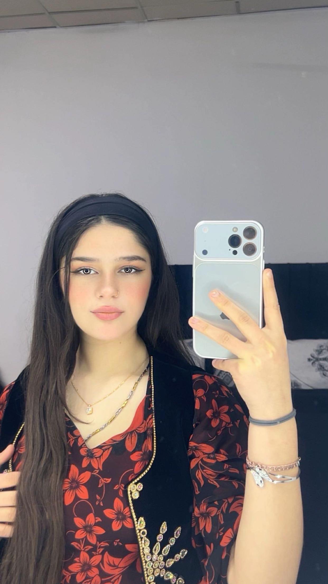 @Fans.hellyluv