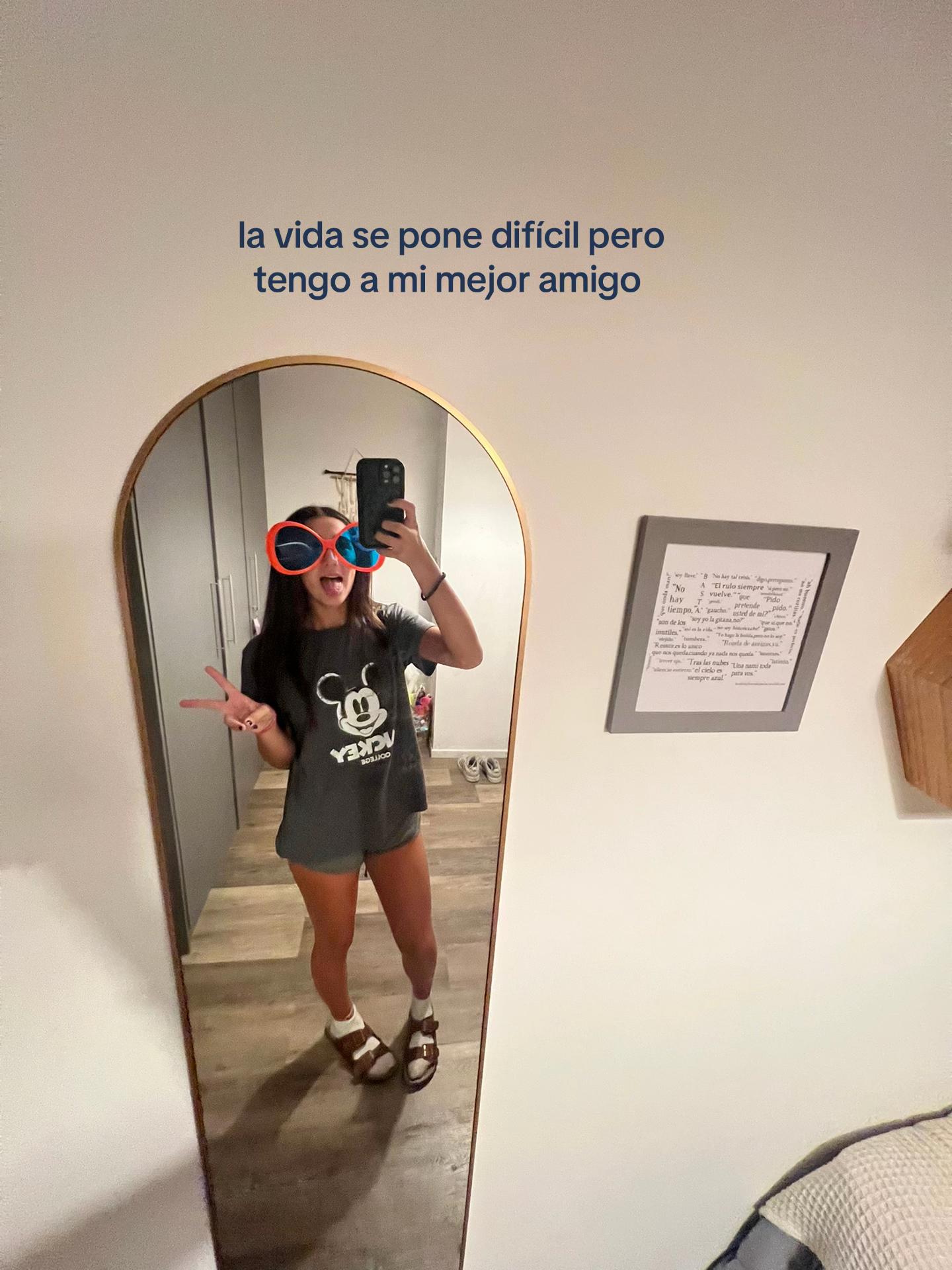 @𝟐𝟐𝟐