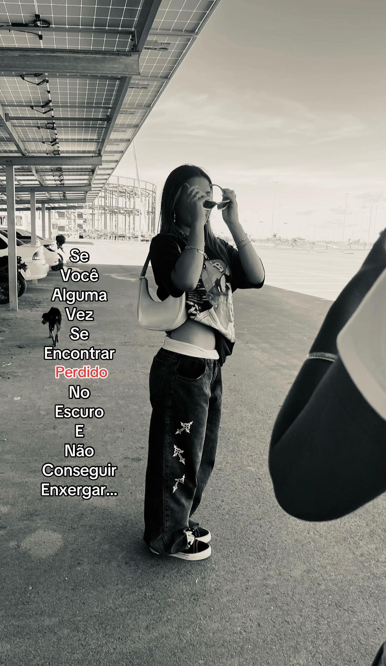 @P É T A L A