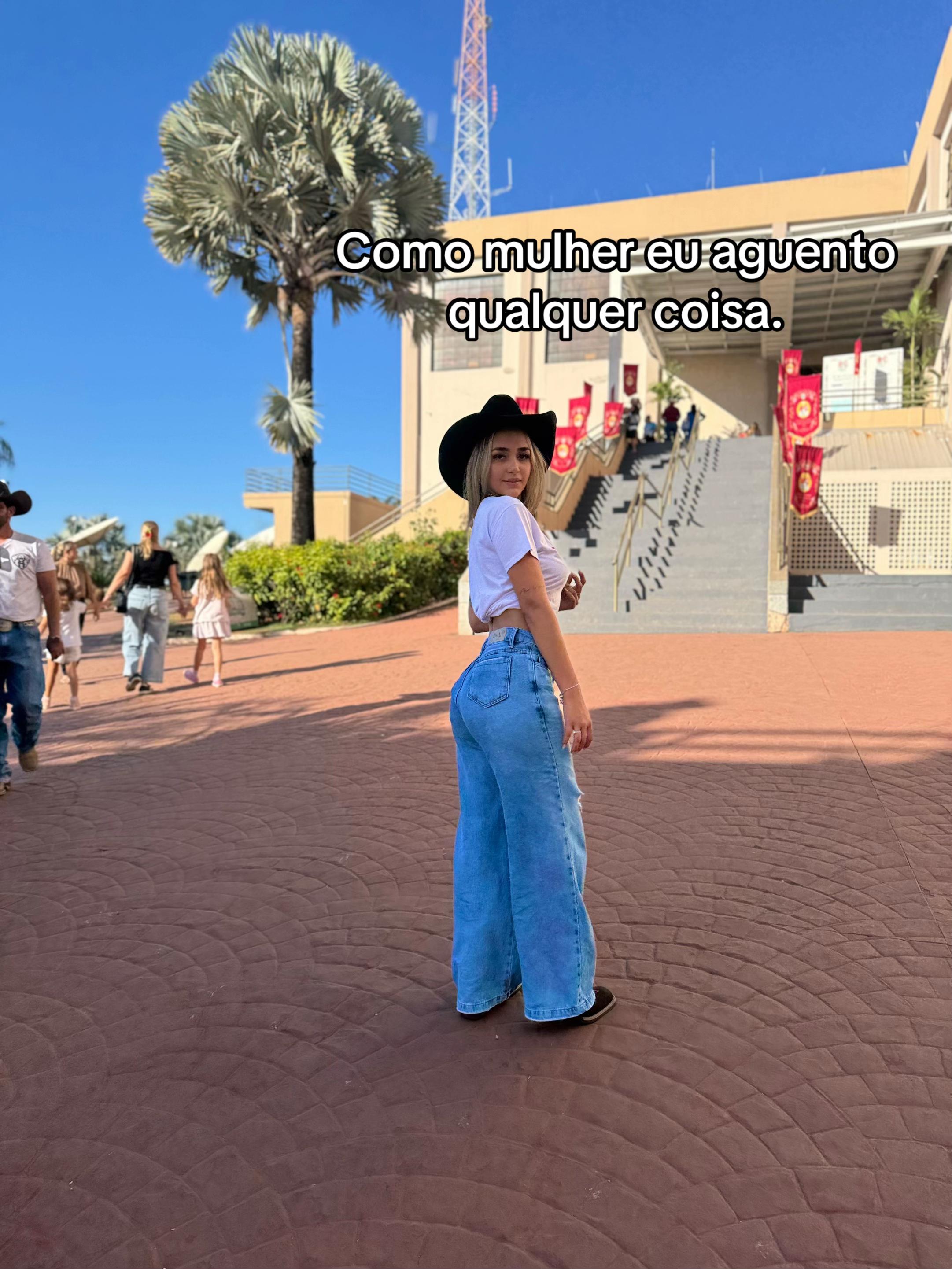 @jhennifer_rodrigues