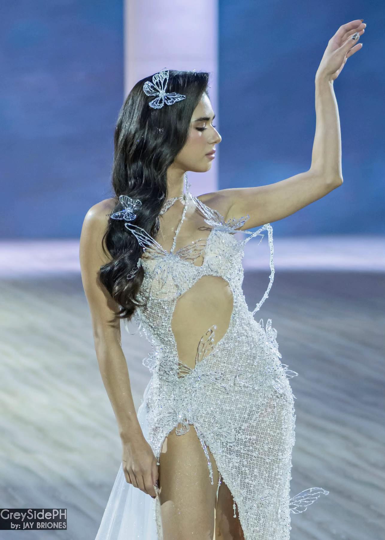 @𝓡𝔂𝔂𝜗𝜚🪽