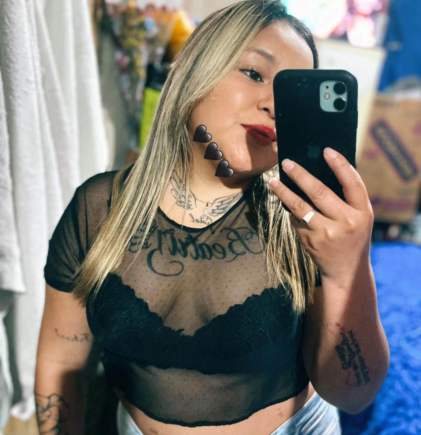 @Lucy Beltran🩷🫦