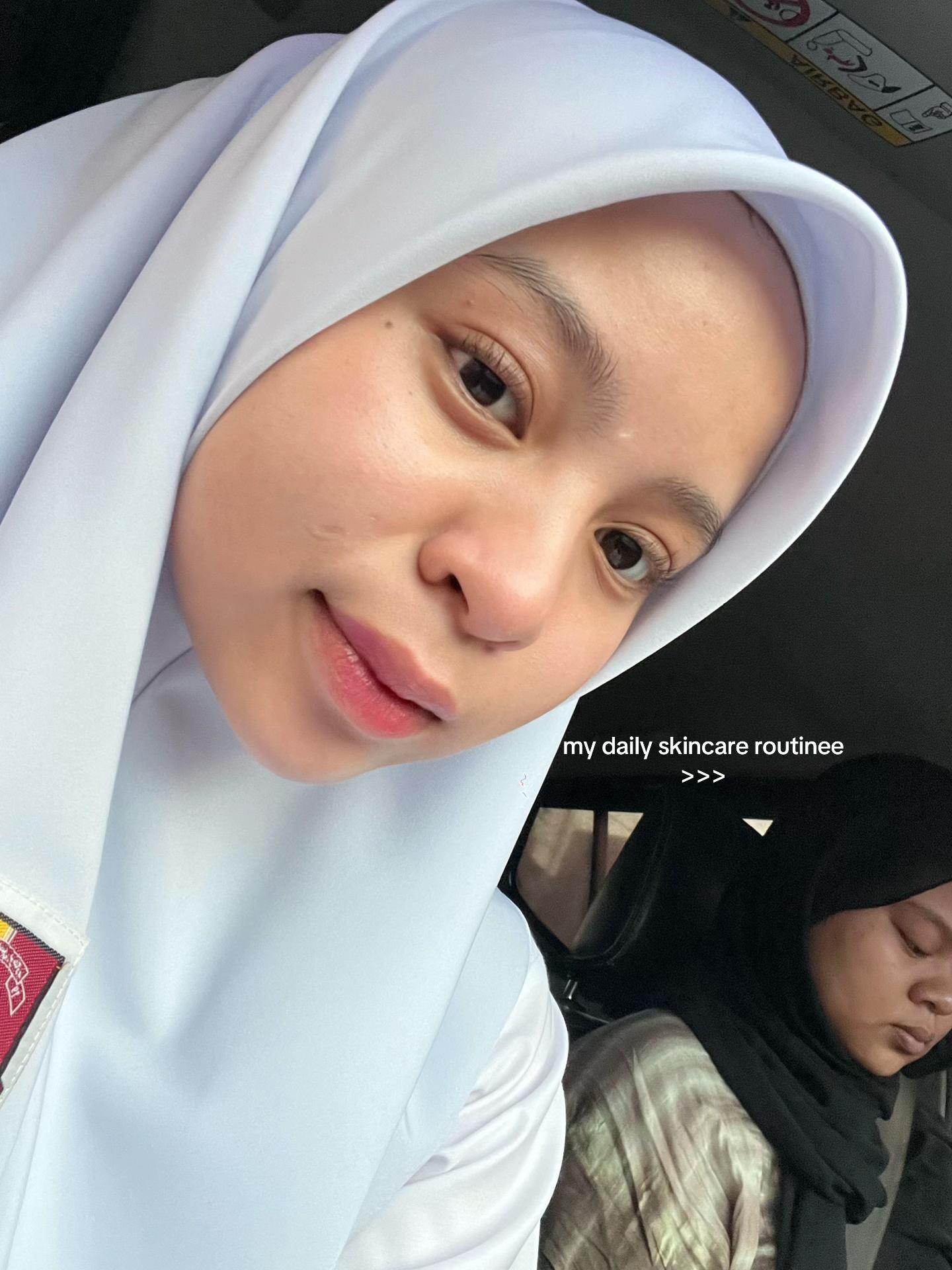 @emyeeraa