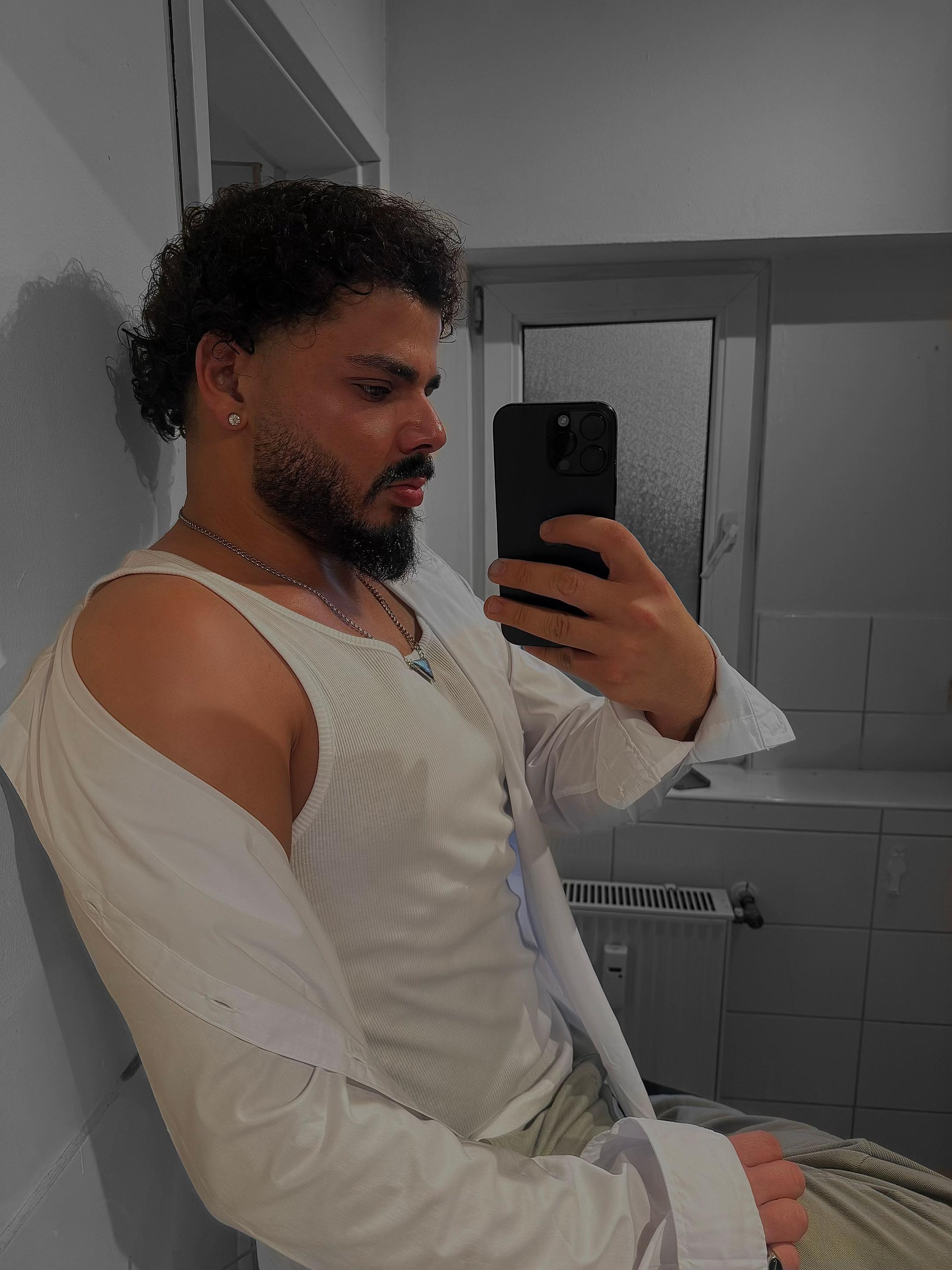 @giuliano