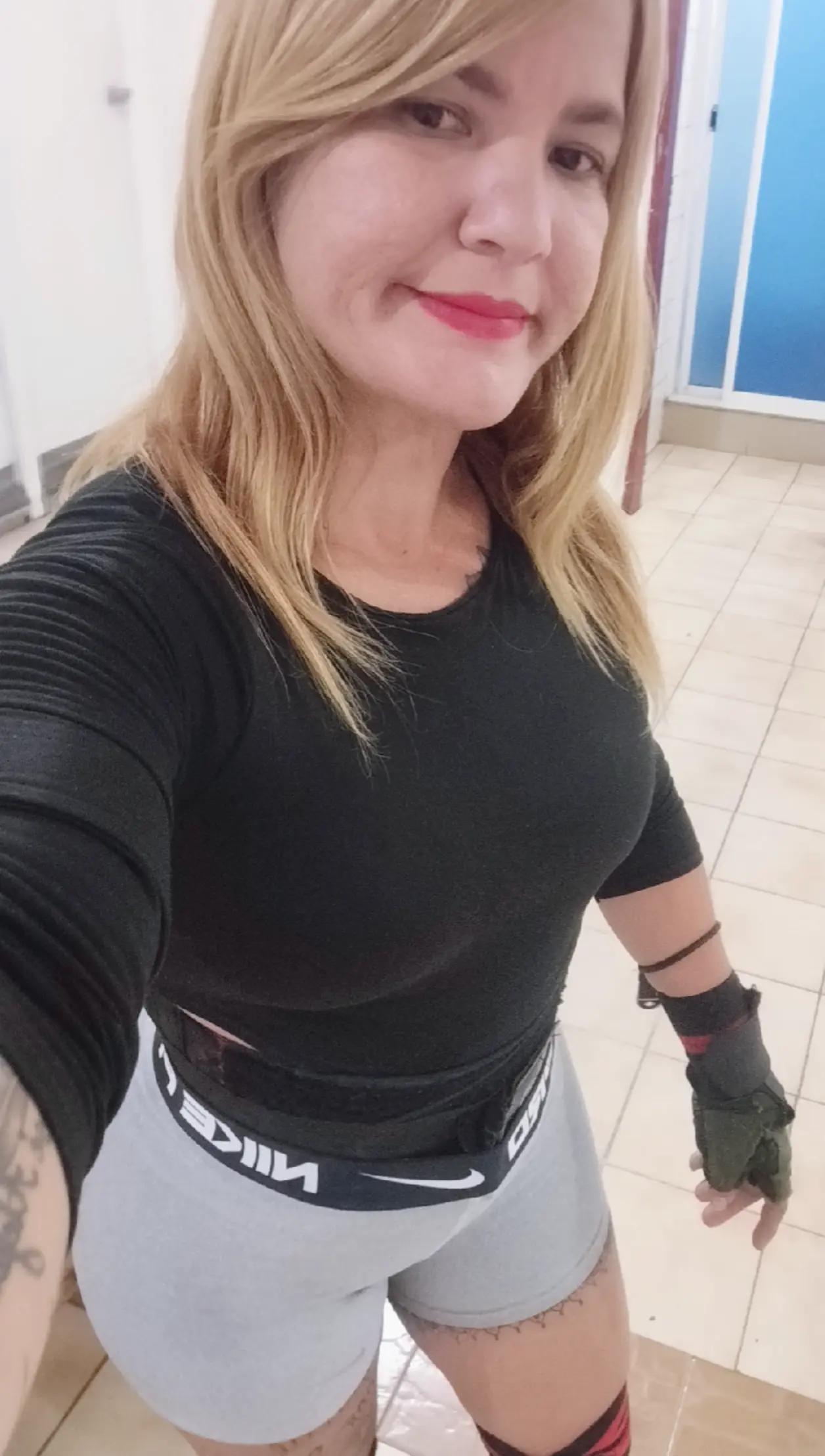 @la catira musculosa
