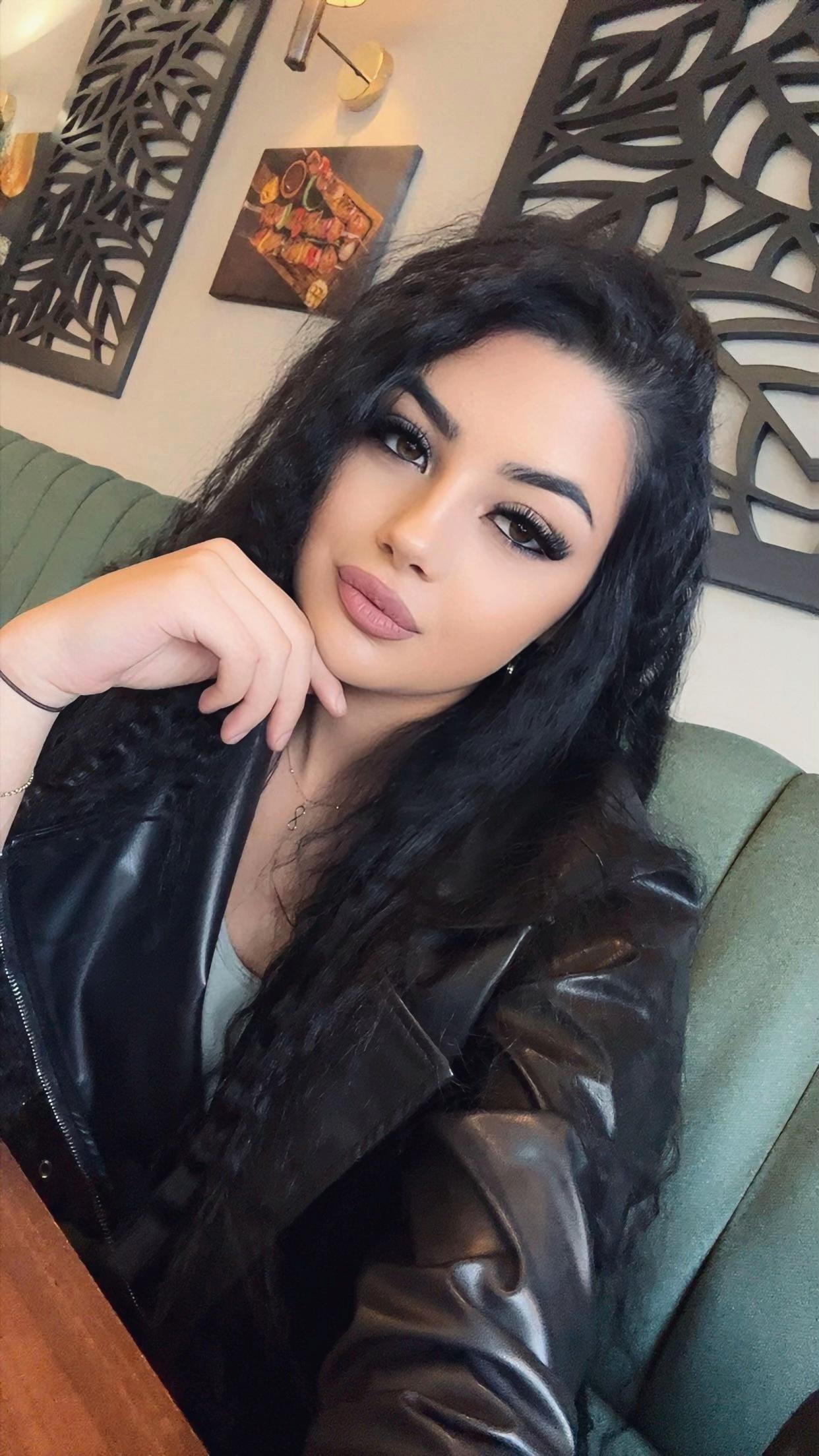 @Analisa