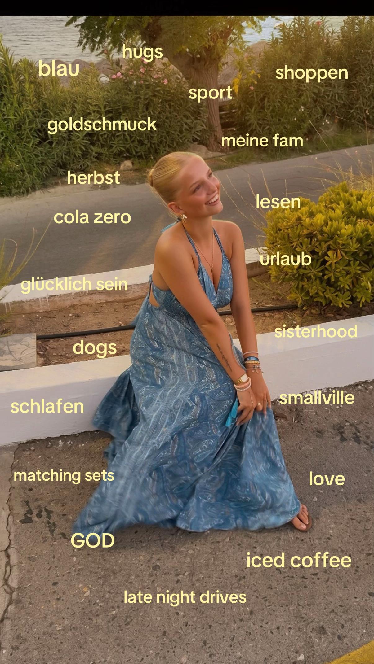 @STELLA SOPHIE