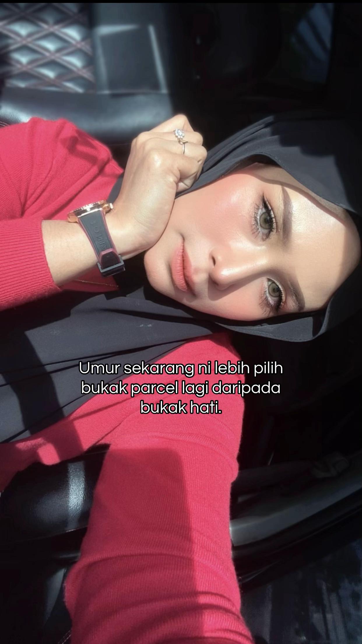 @🕊️