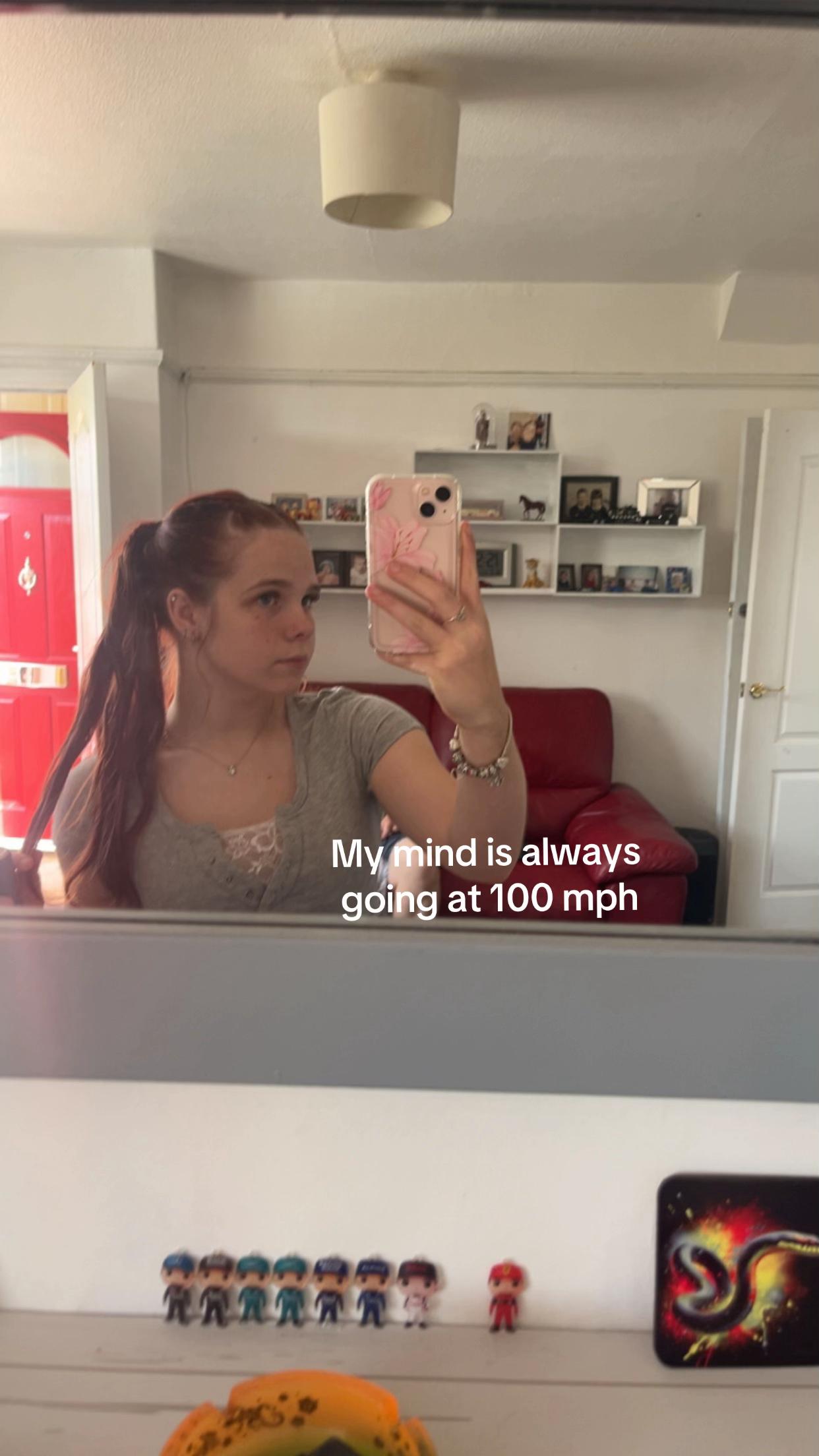 @ꨄ
