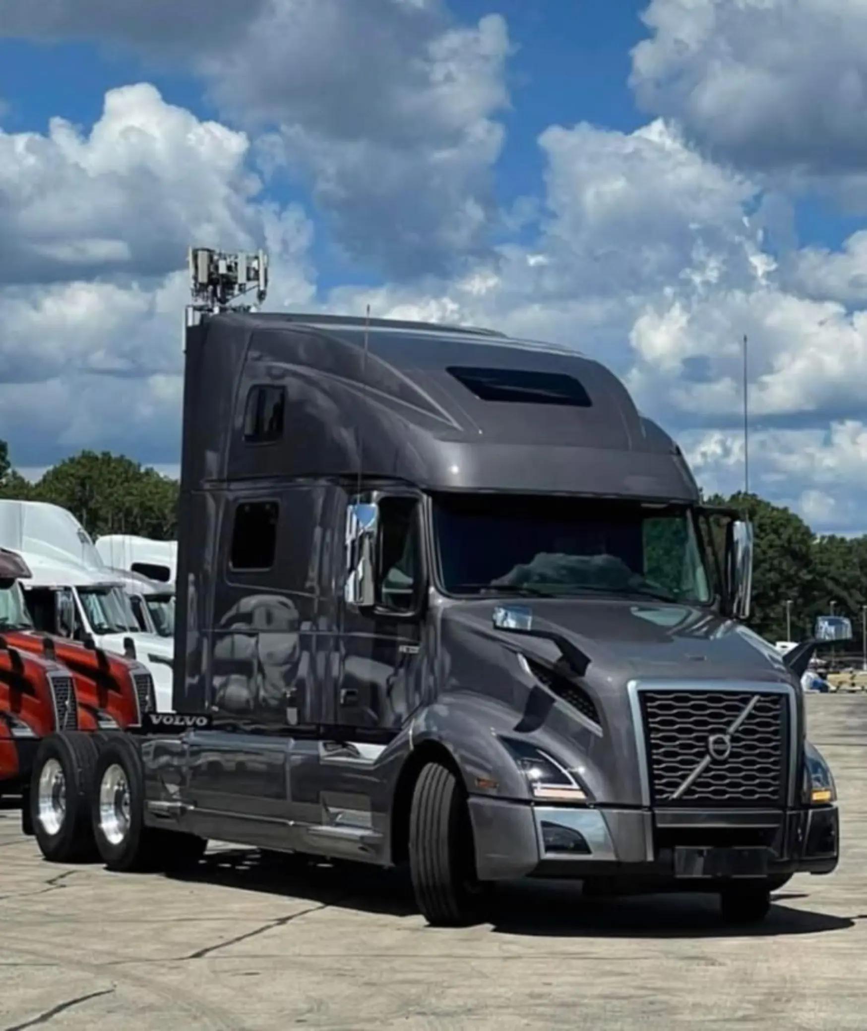 @Tic Truck Toe