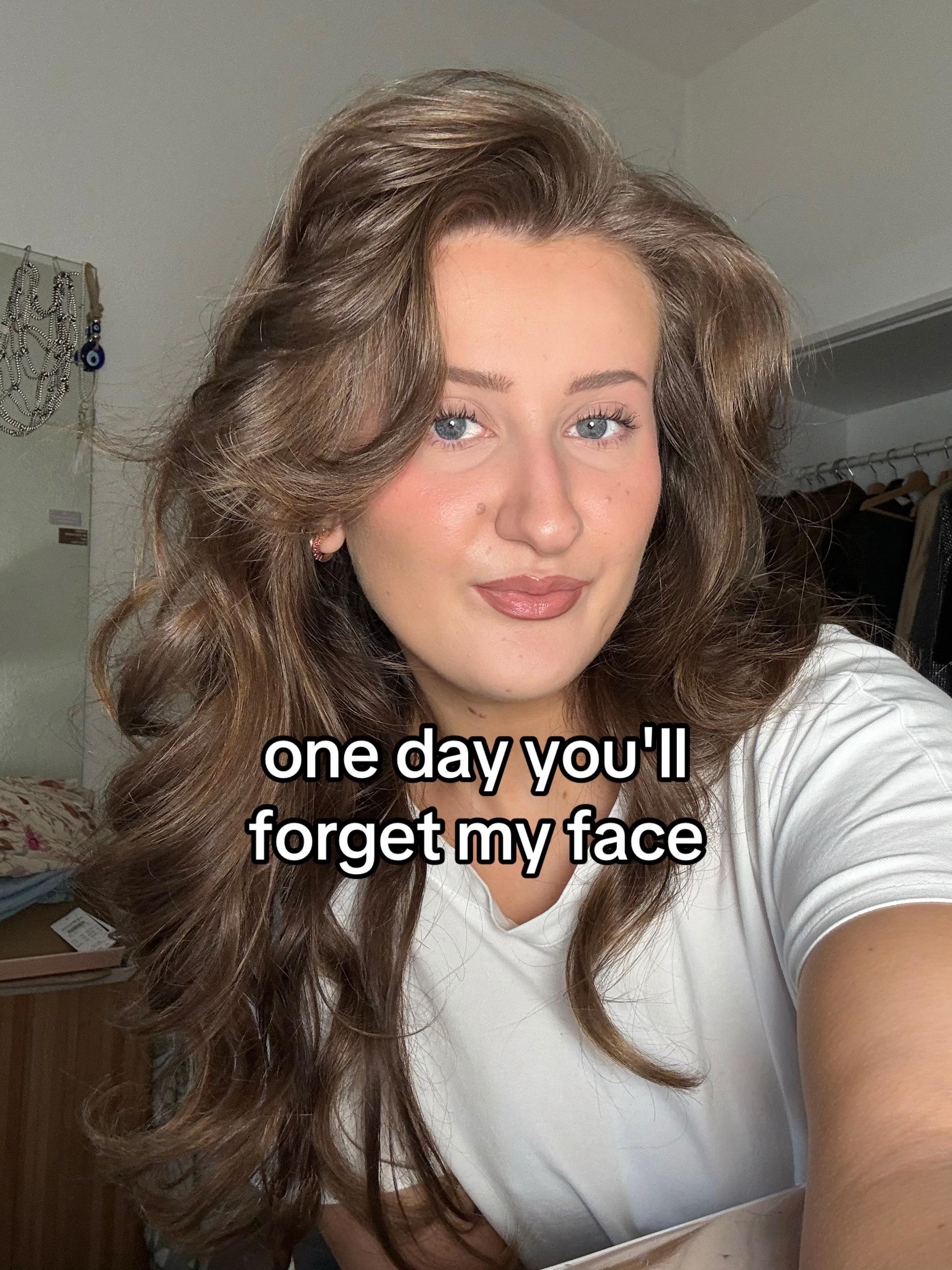 @selmuah 💋