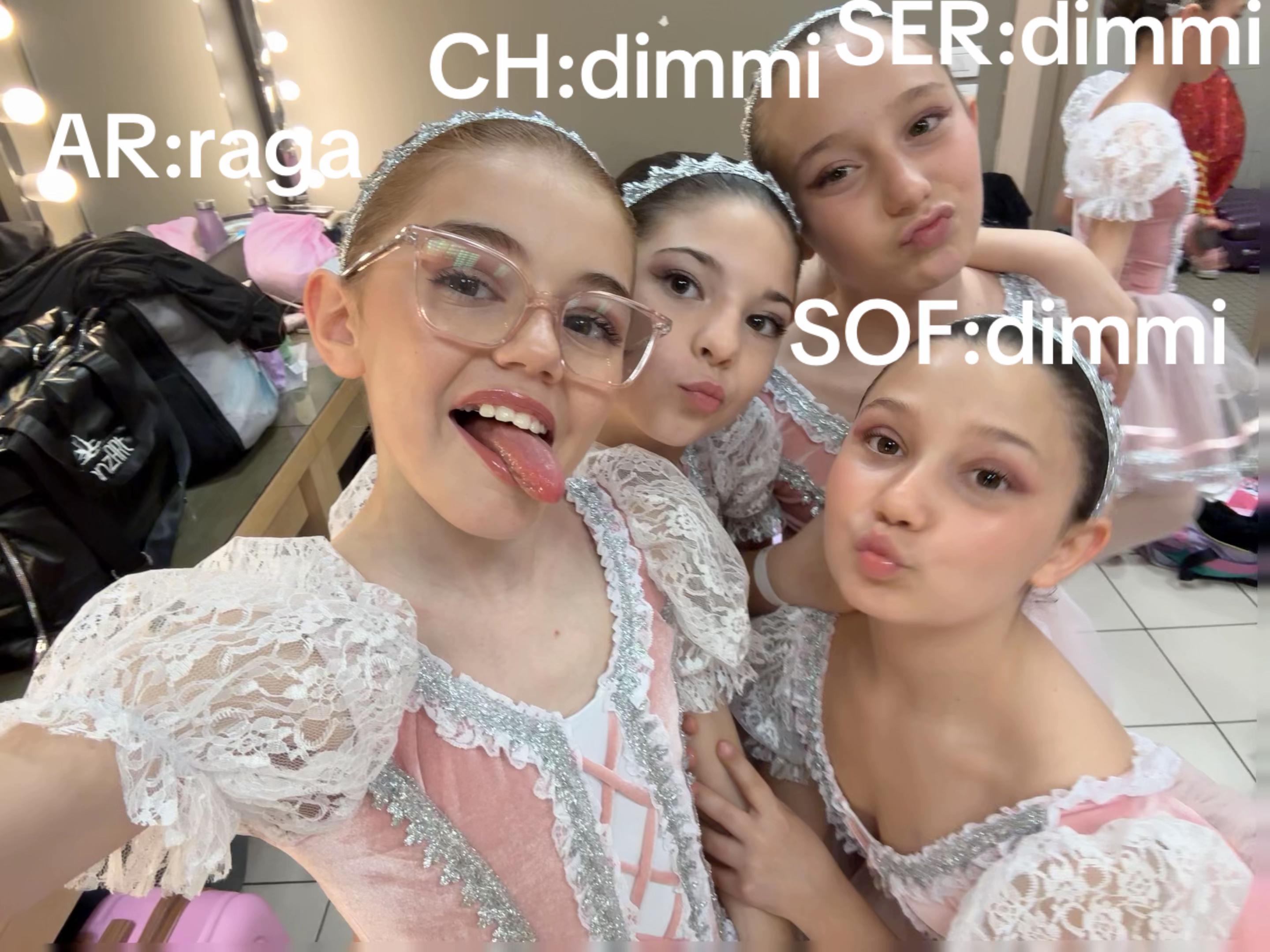 @Chloe Giordano