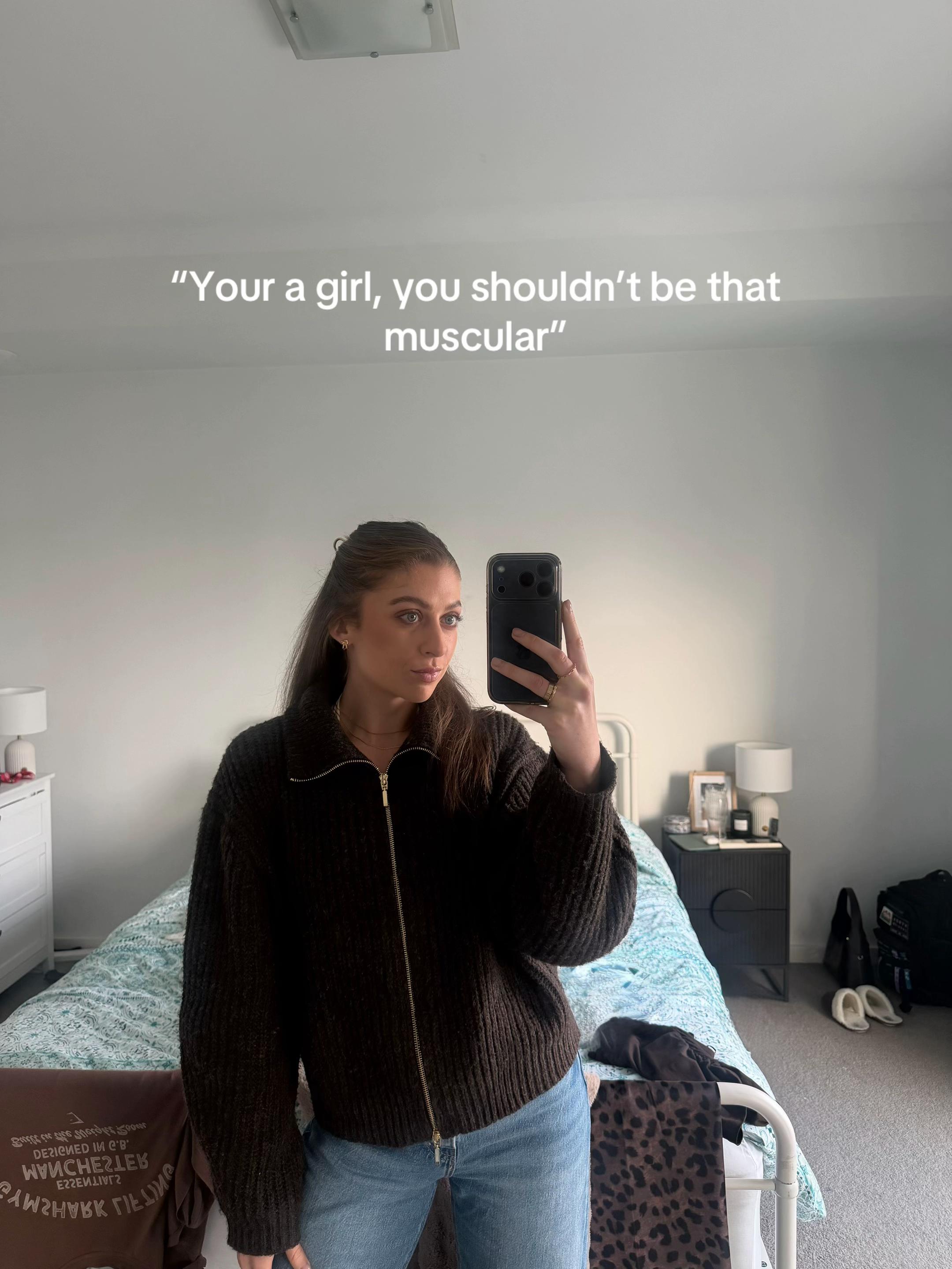@GymwithLiv