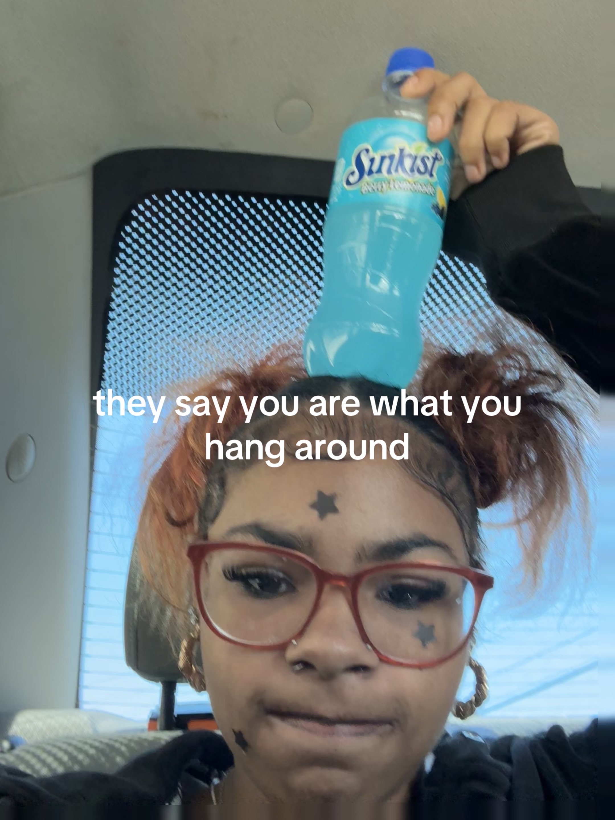 @:|