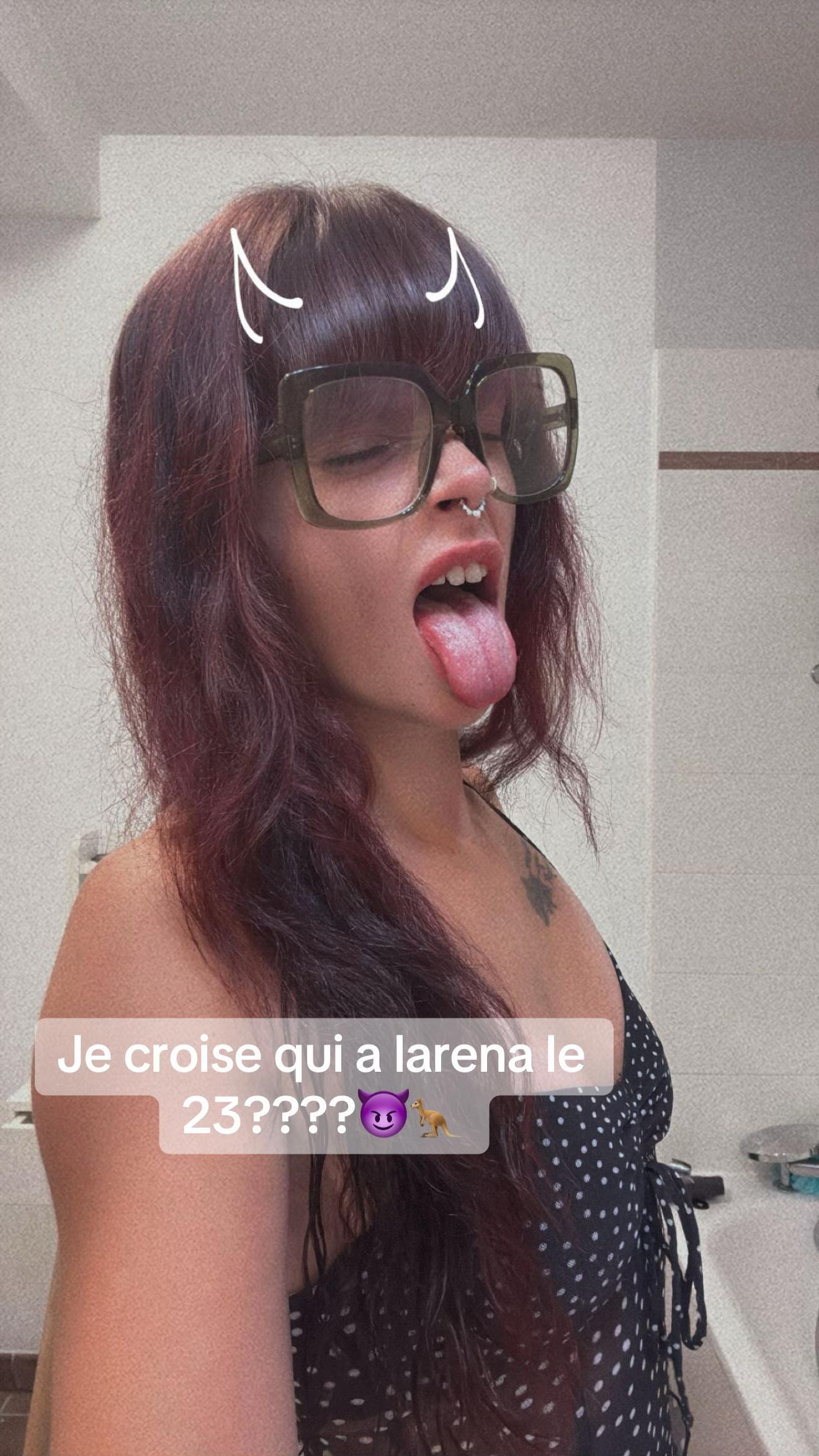@🩷Mae_vaa🦘