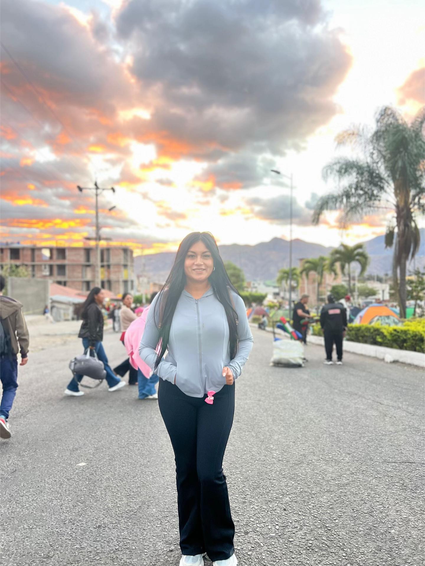 @loreee_018