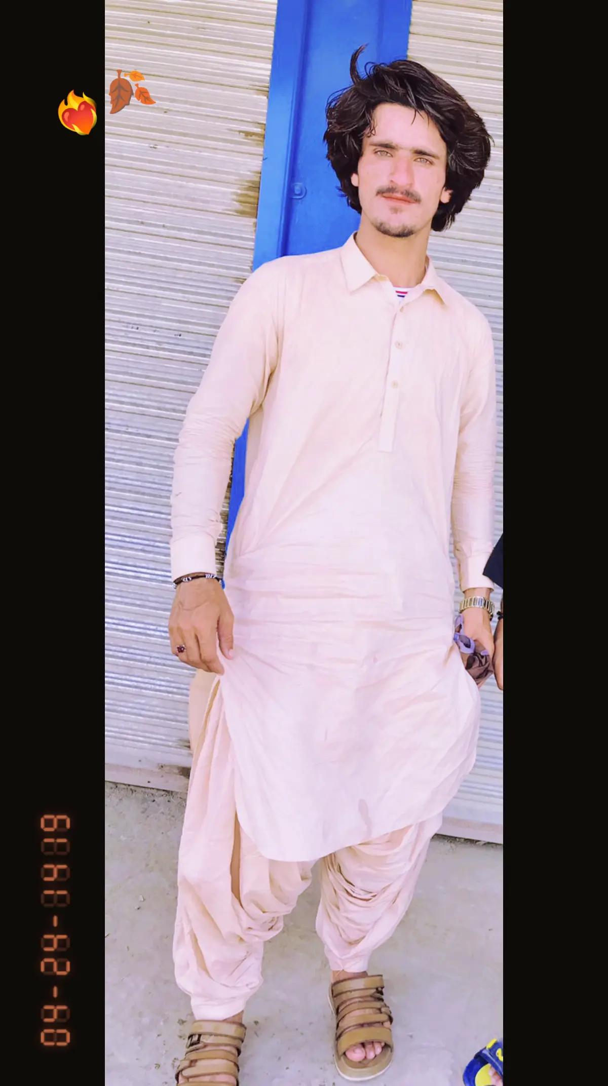 @💔 ╾━╤デ╦︻✌🏻Hameed😘