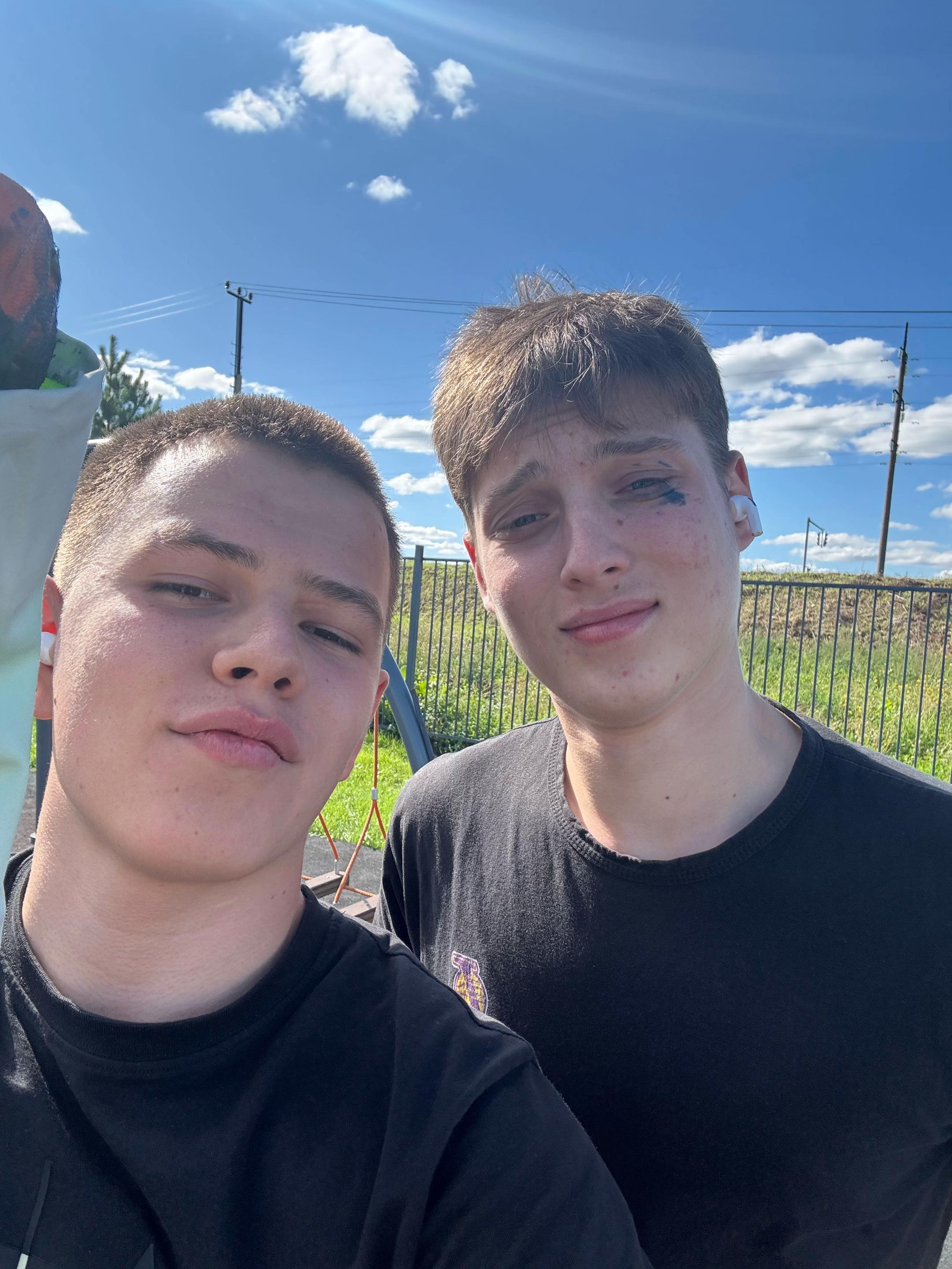 @Лысый