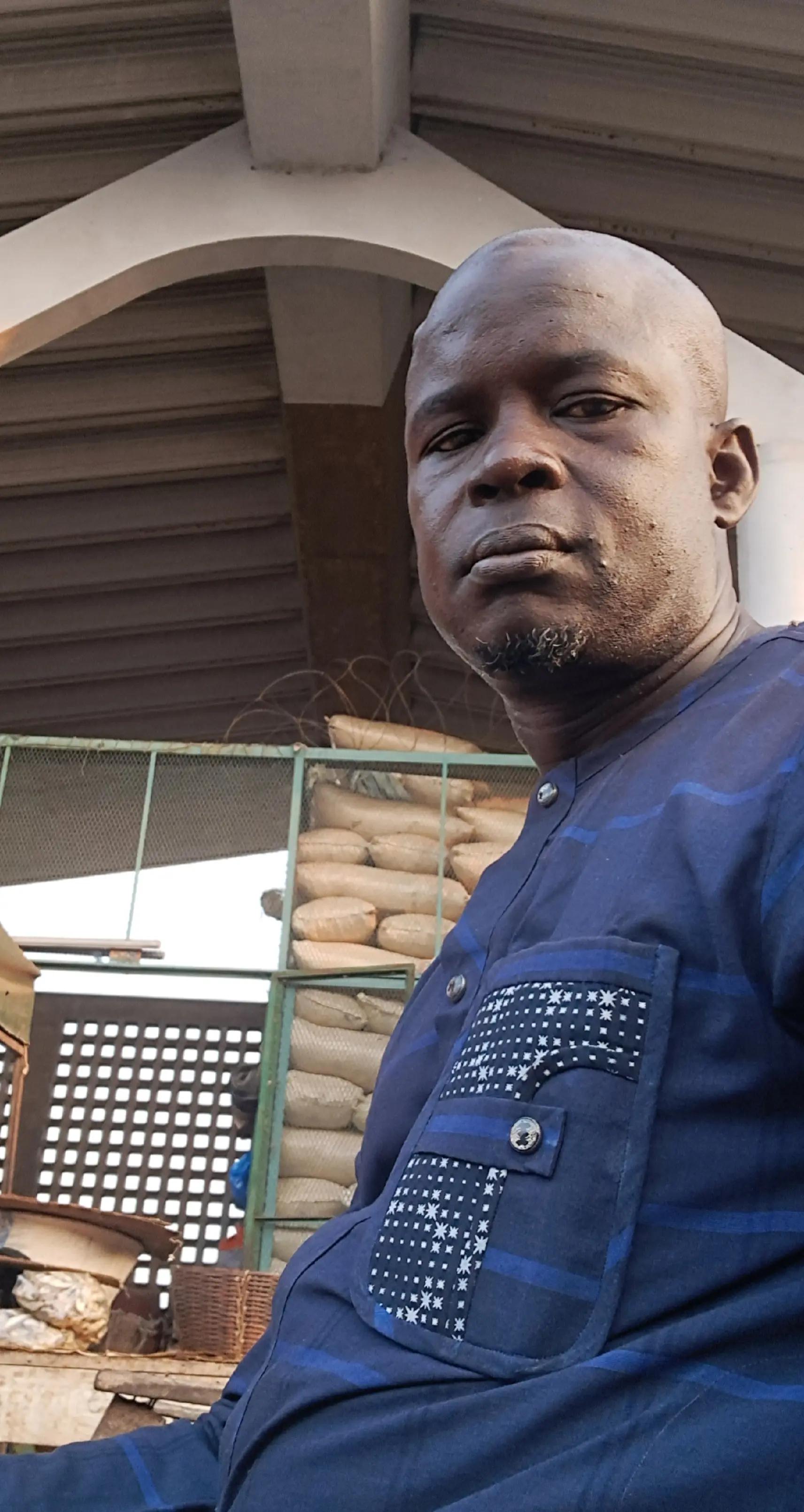 @Modibo Niaré