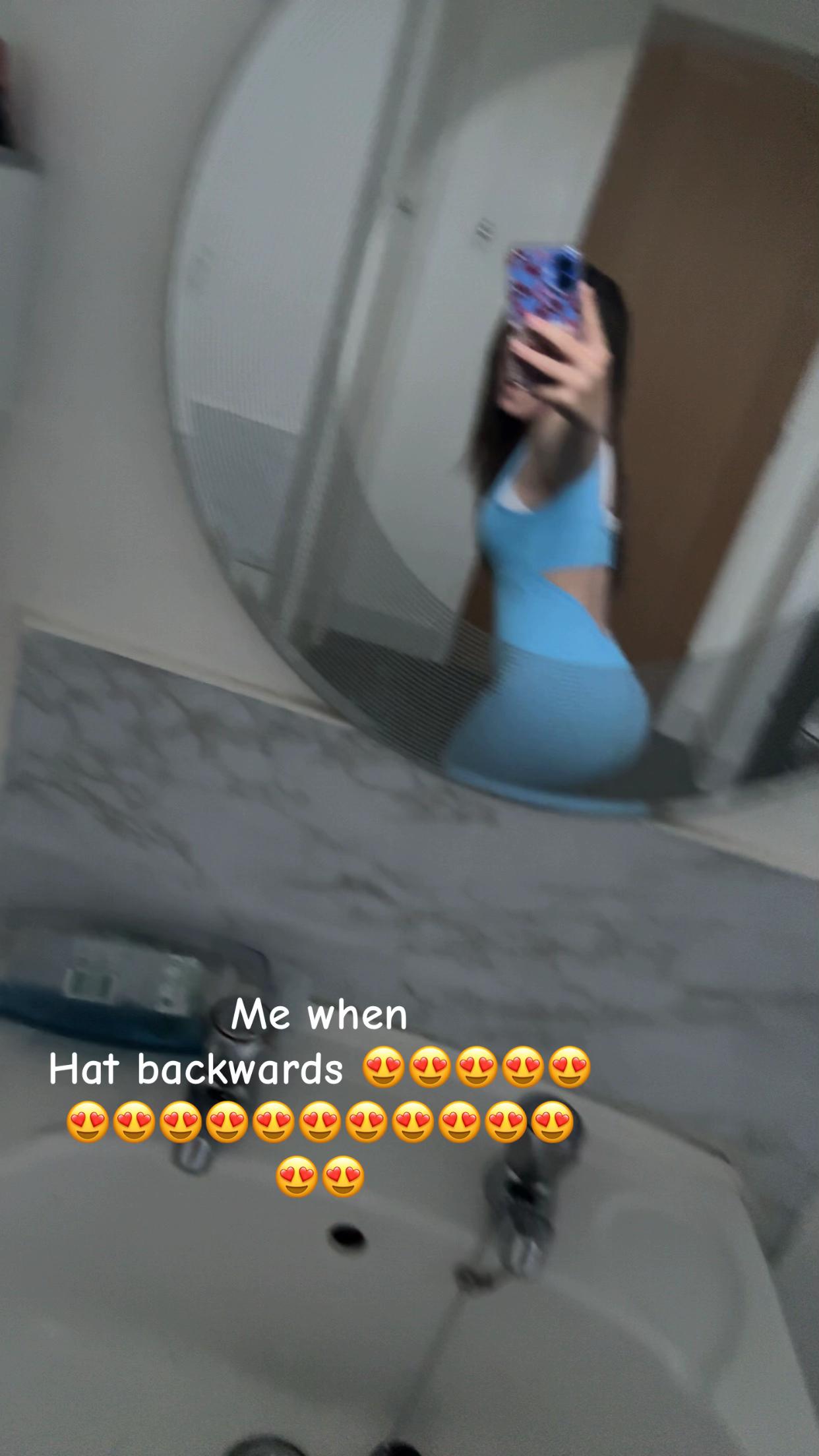 @𝓭𝓮𝓼𝓽𝓲𝓷𝔂𝓻𝓸𝓼𝓮✨🤍