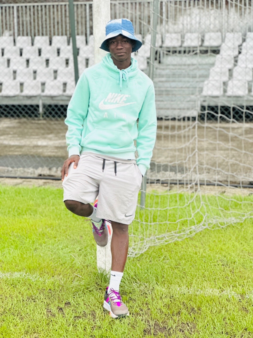 @Zambo anguissa29