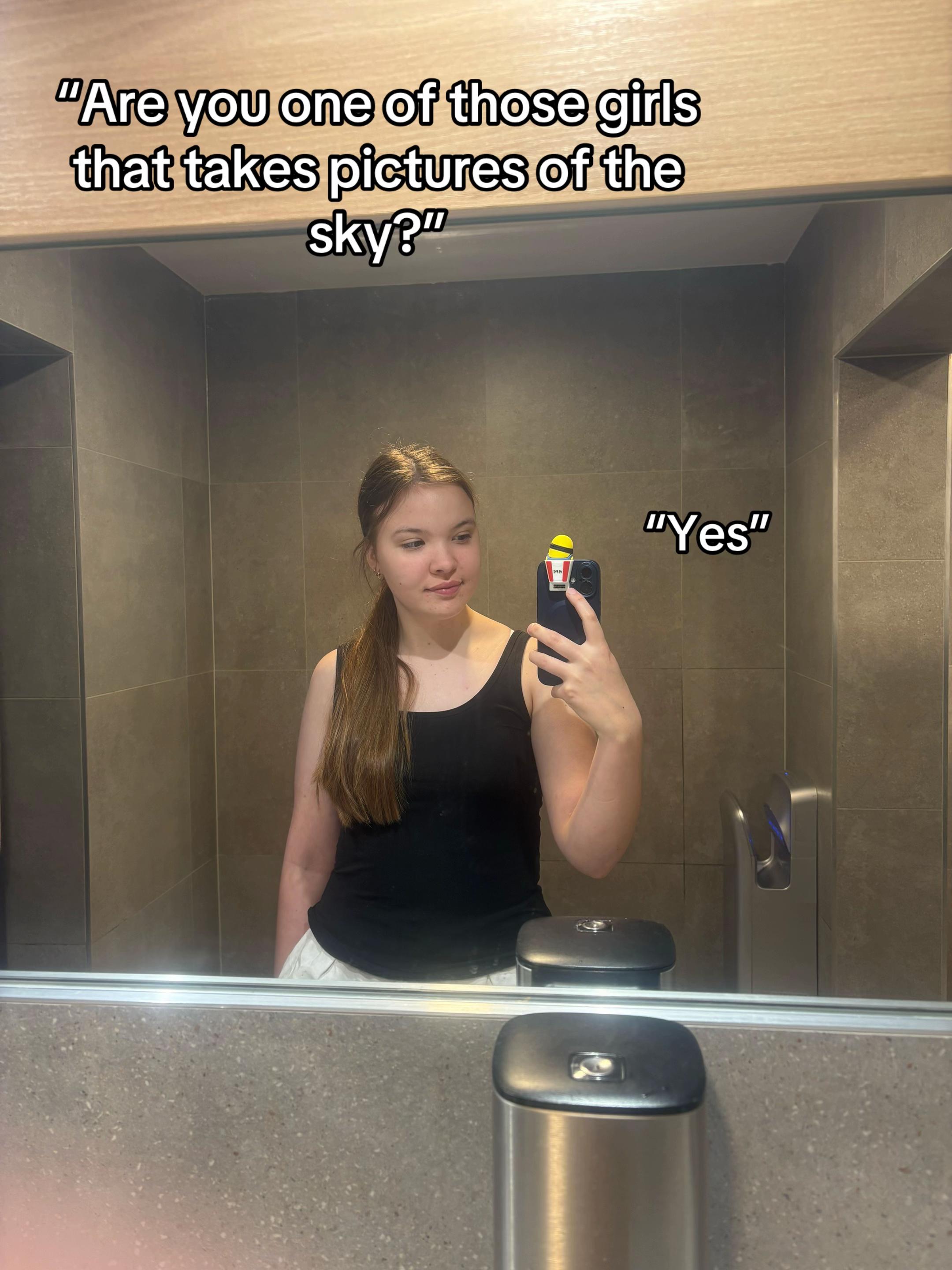 @Ronya_07