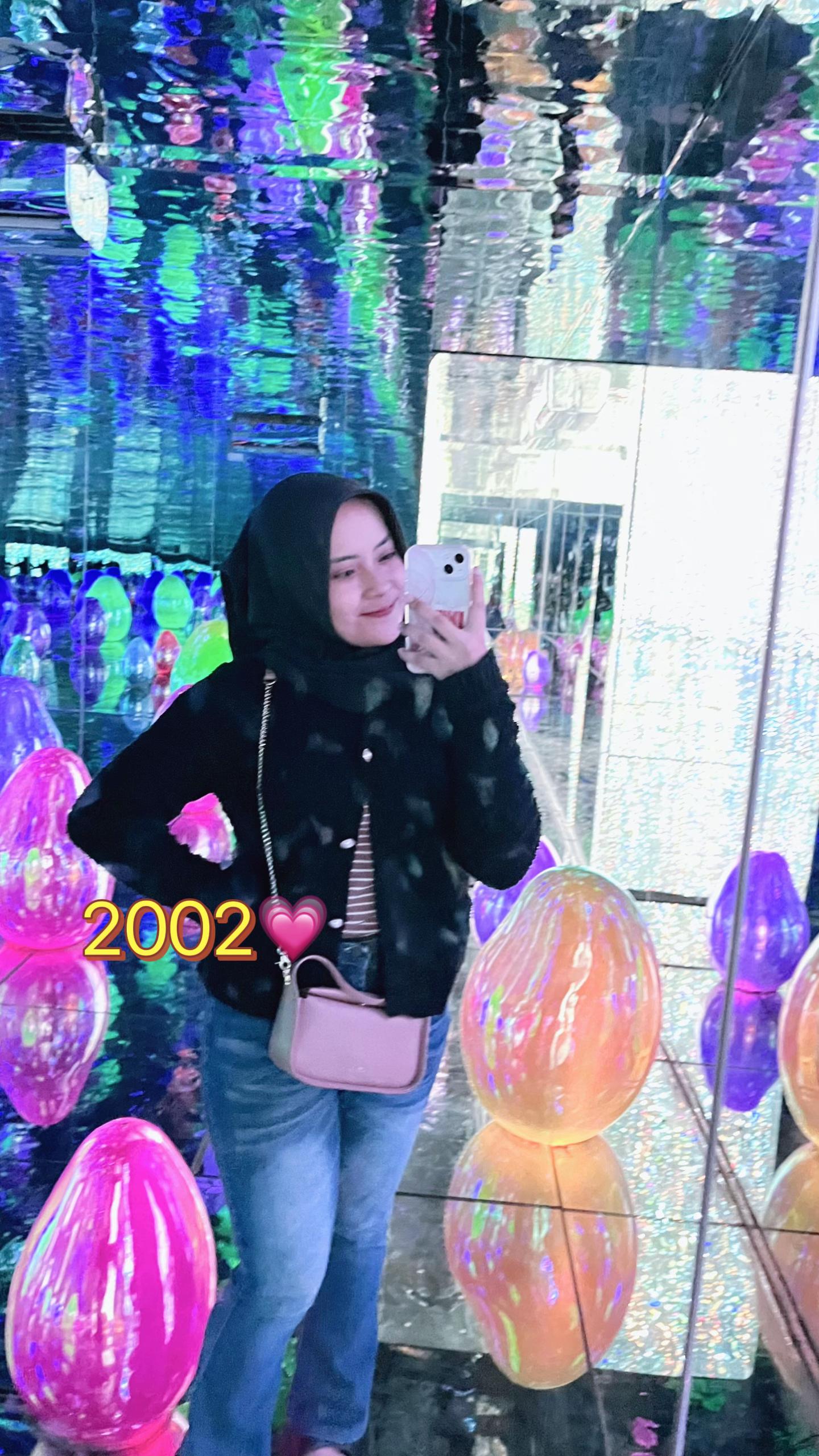 @lllnɐ ɹoɟ ɐ