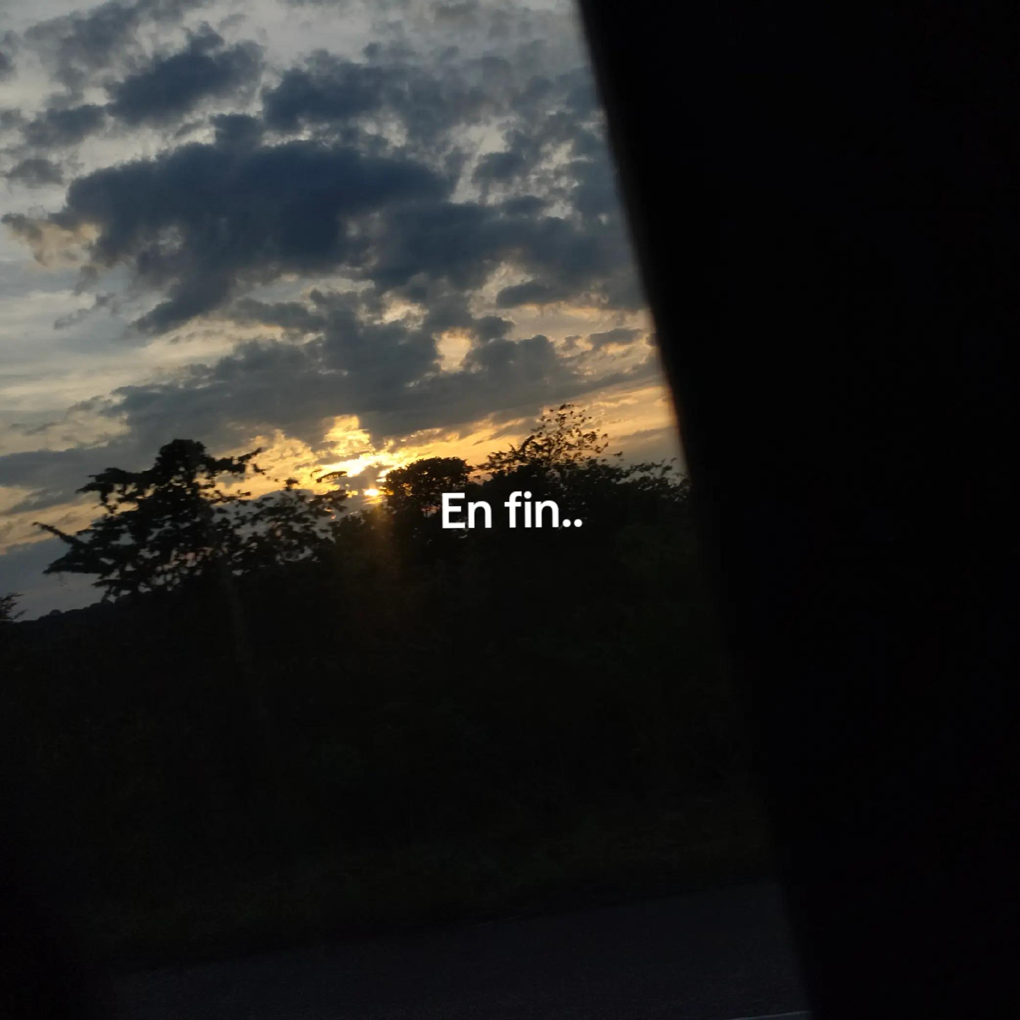 @𝘳𝘰𝘮𝘰🦋📚