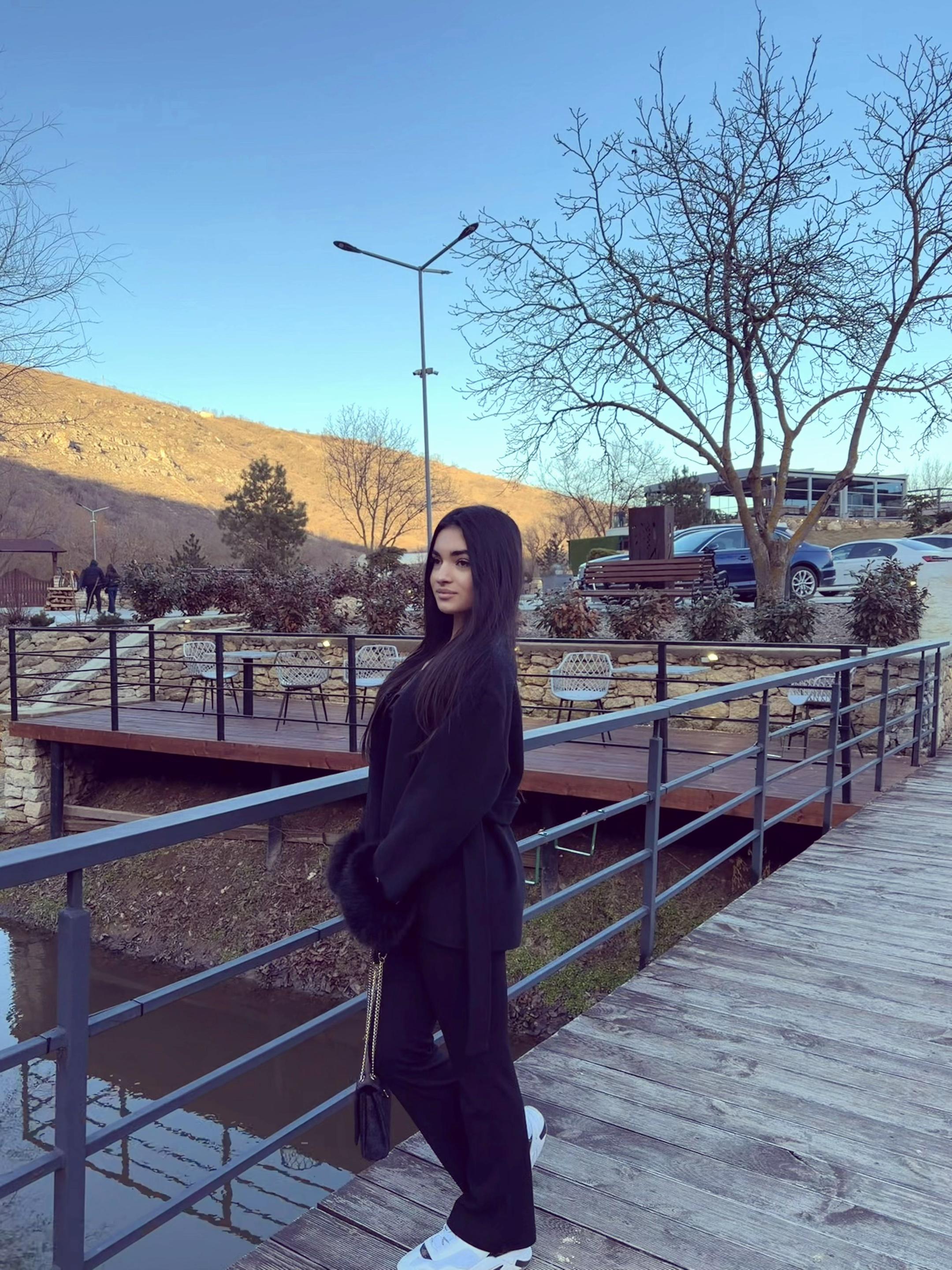 @18