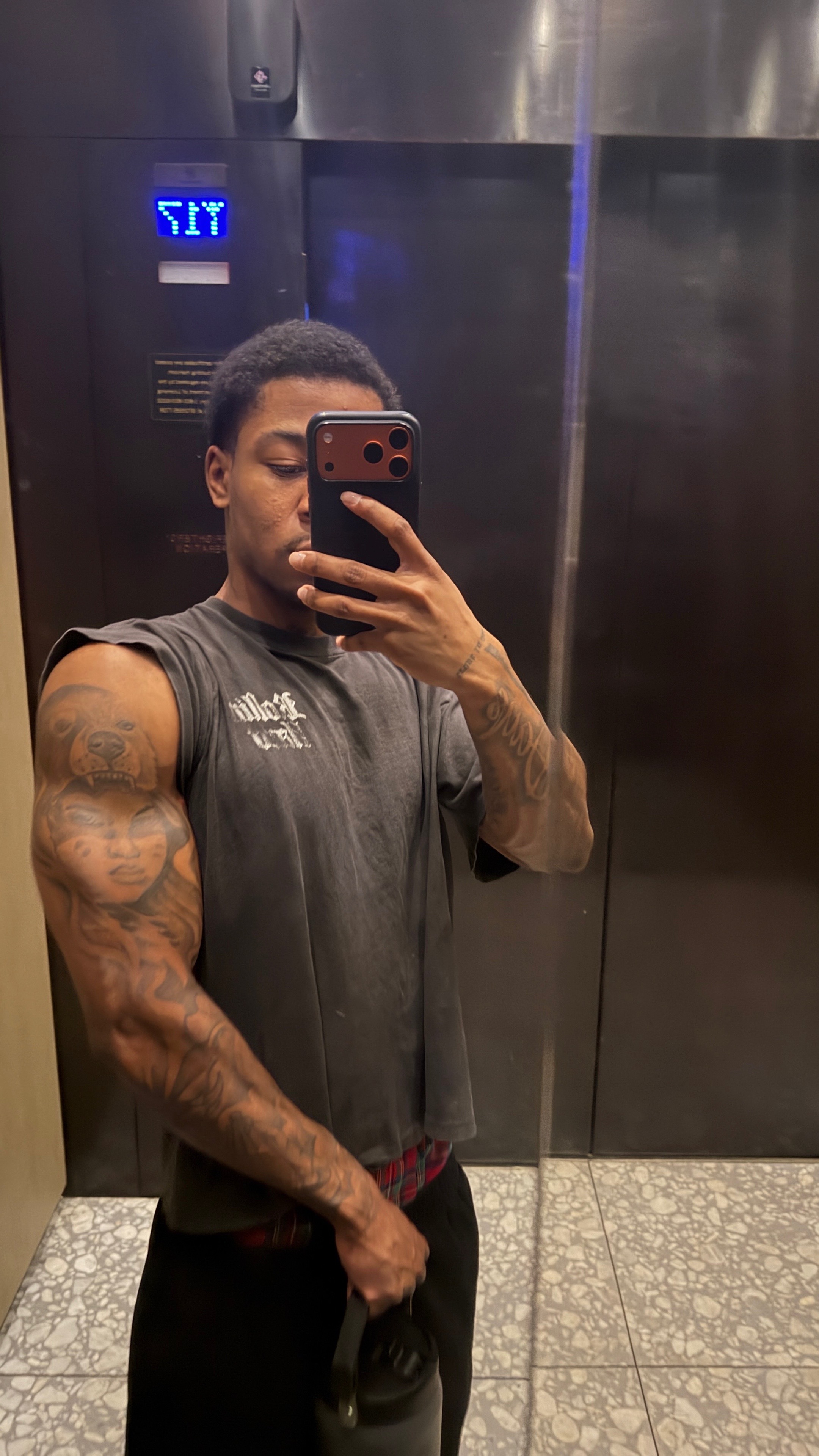 @Tswervo