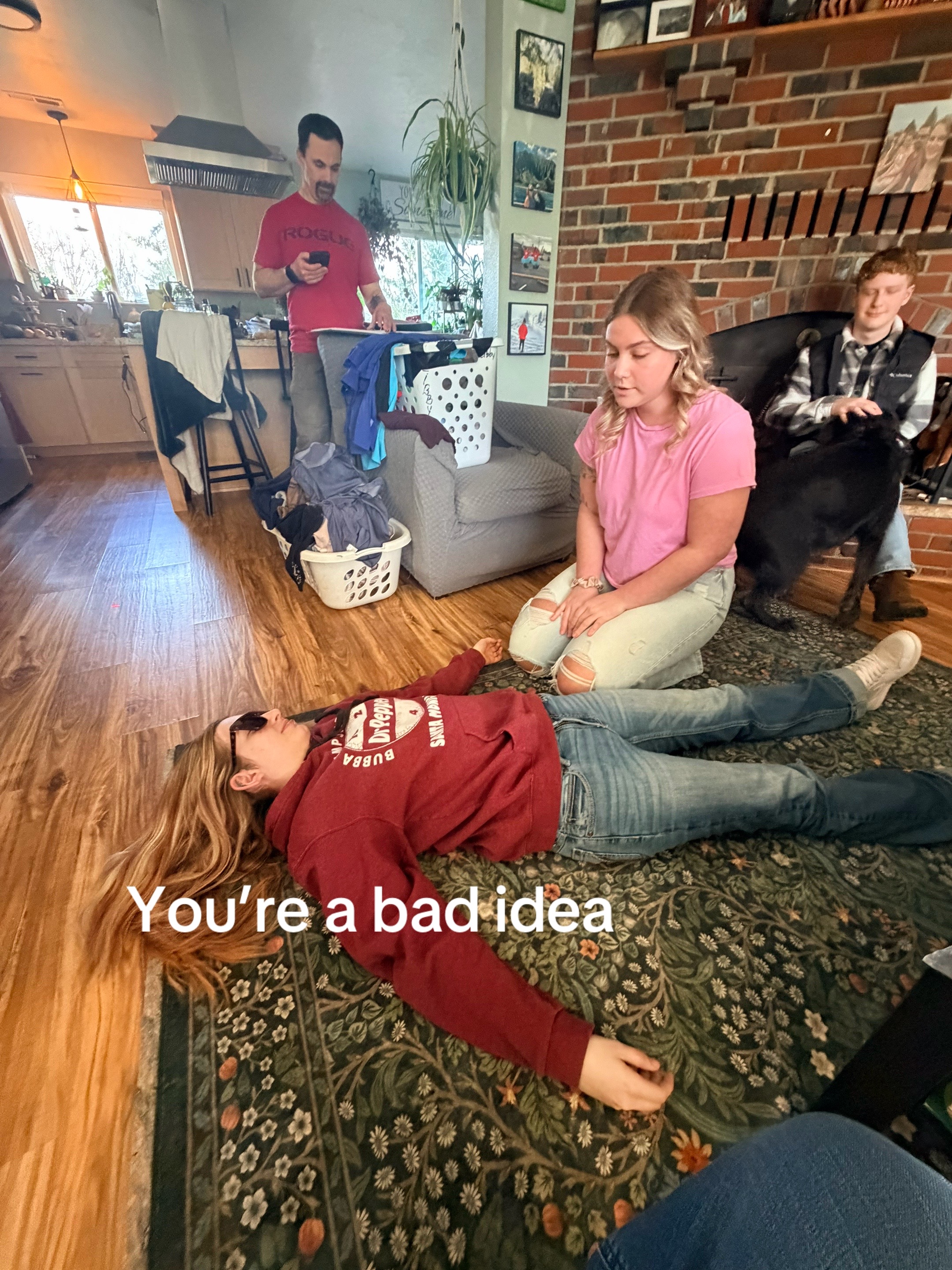 @r0LL