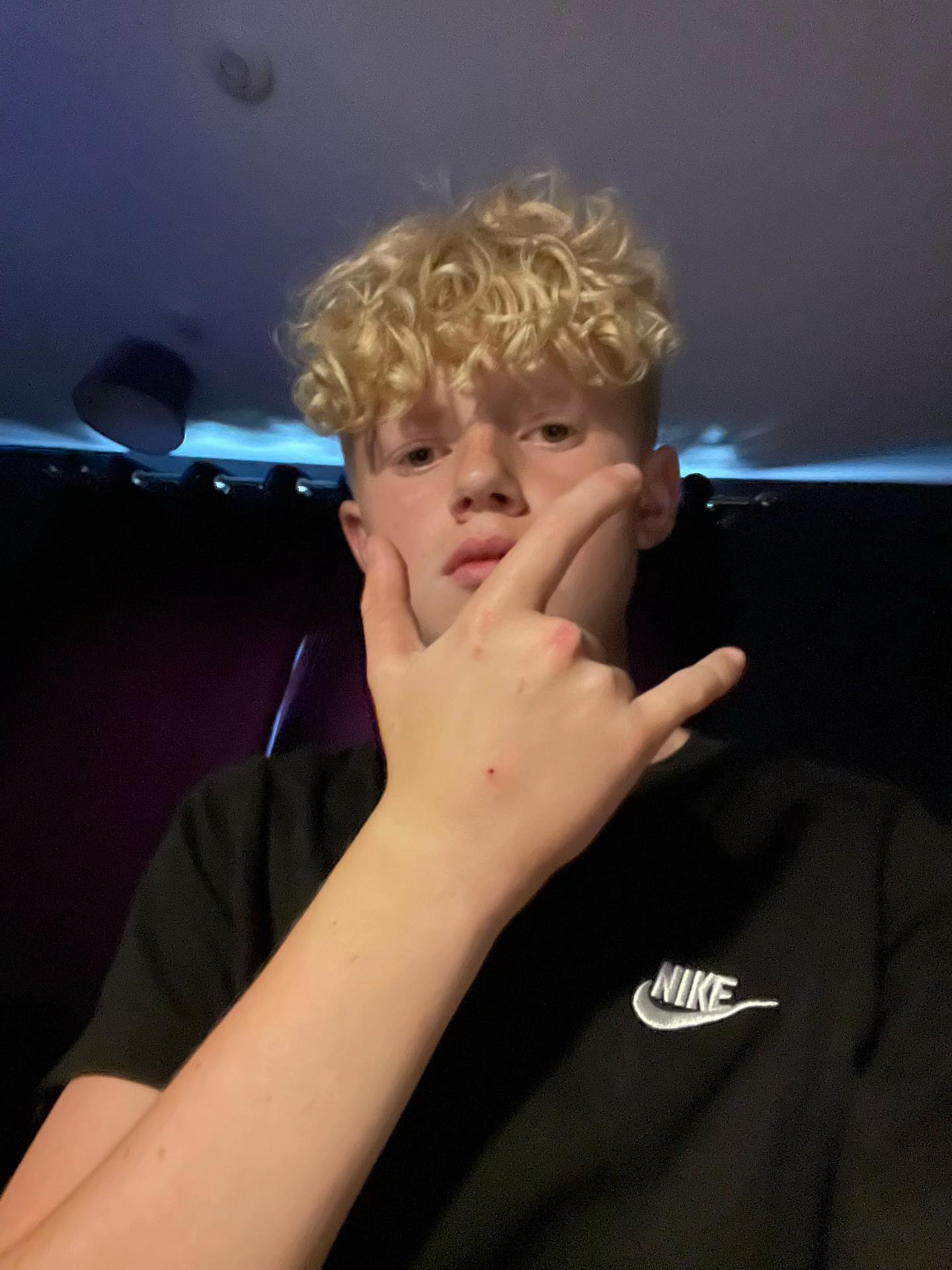 @👻💸