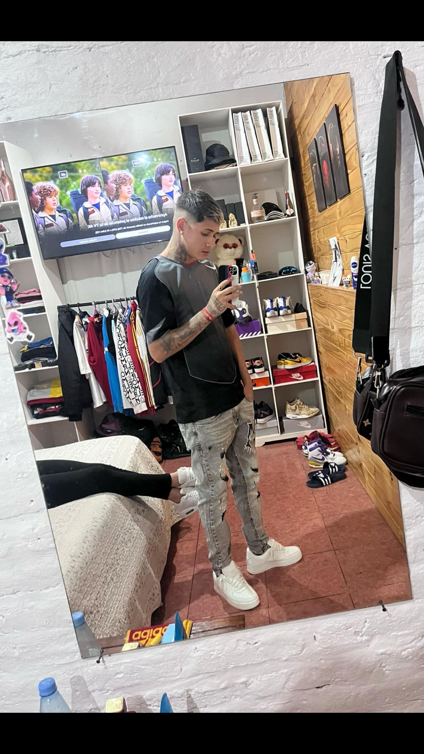 @$ebiche