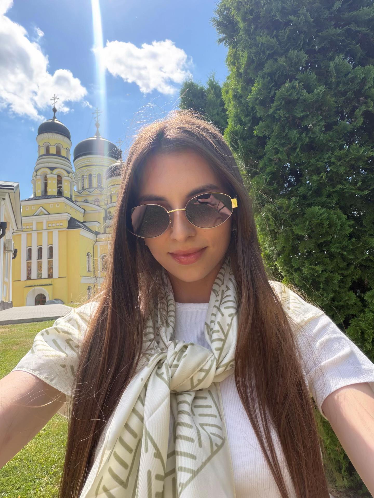 @Adelina Darii